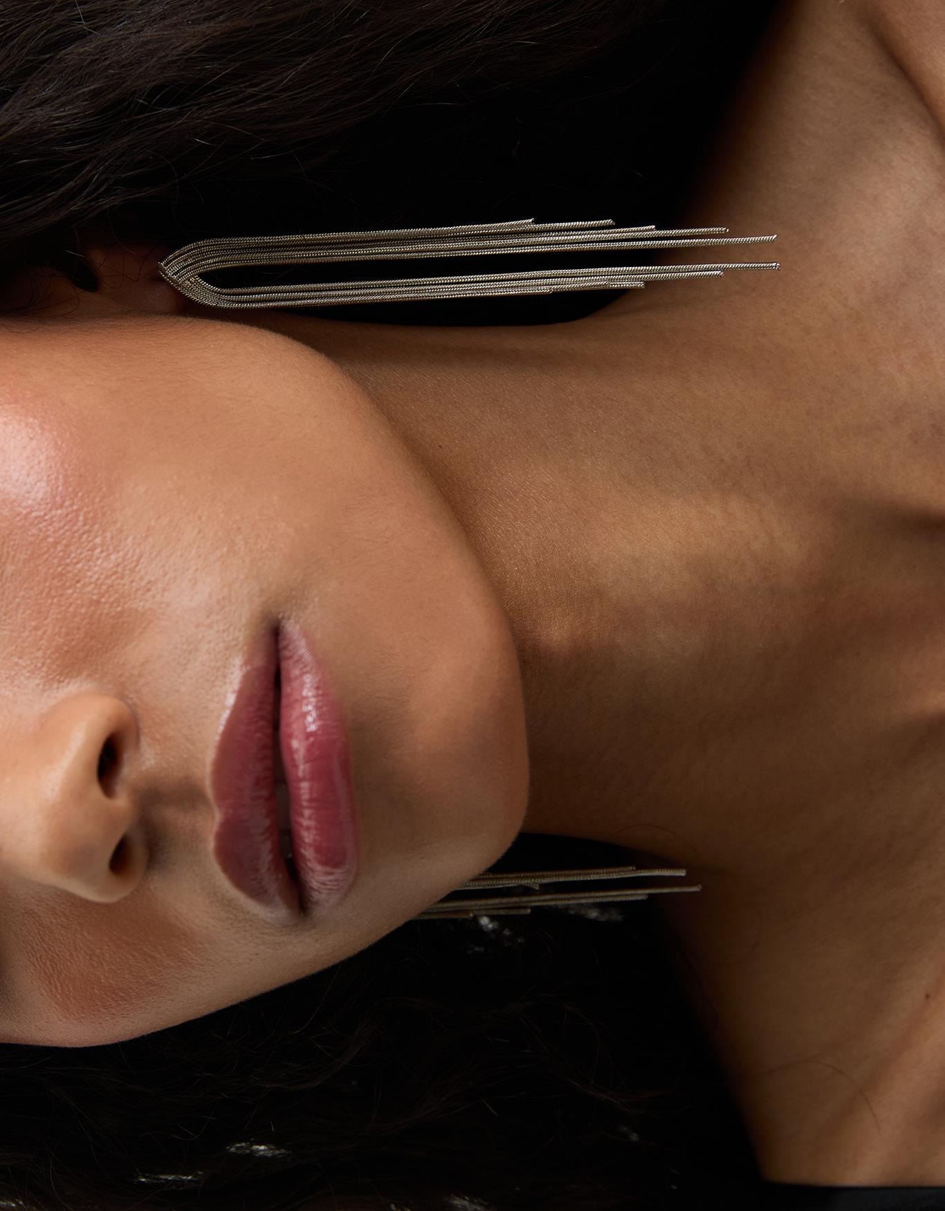 Brinco Longo Cascata Corrente