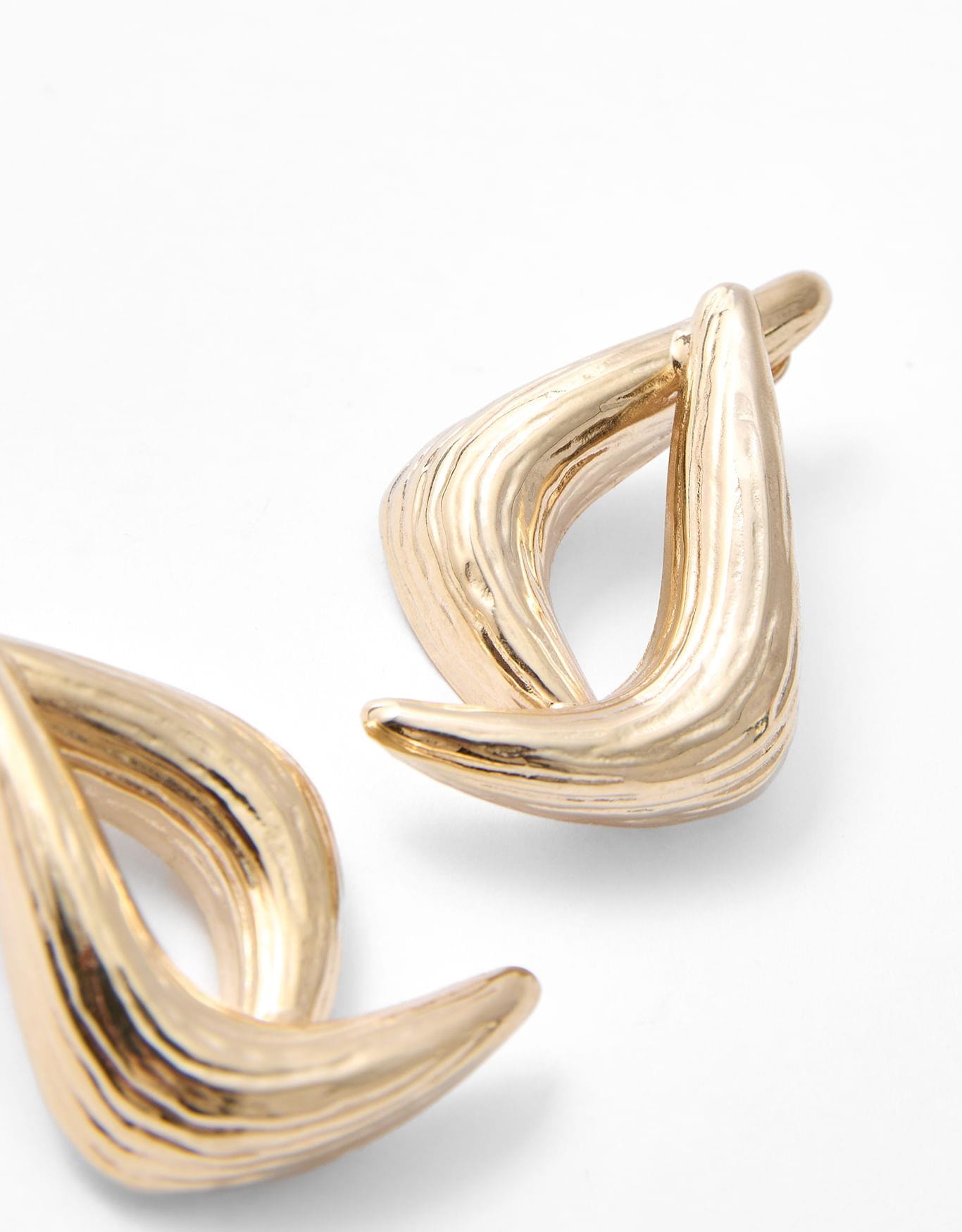 image_7b3e32fd-5d2a-4f33-a64d-fc1e0ce191ce