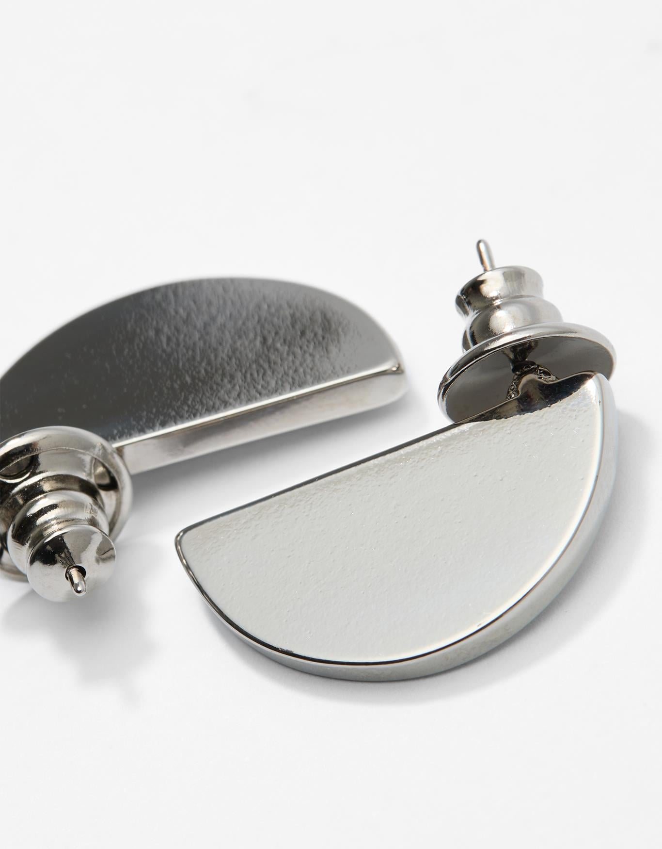 Brinco Meia Lua Níquel