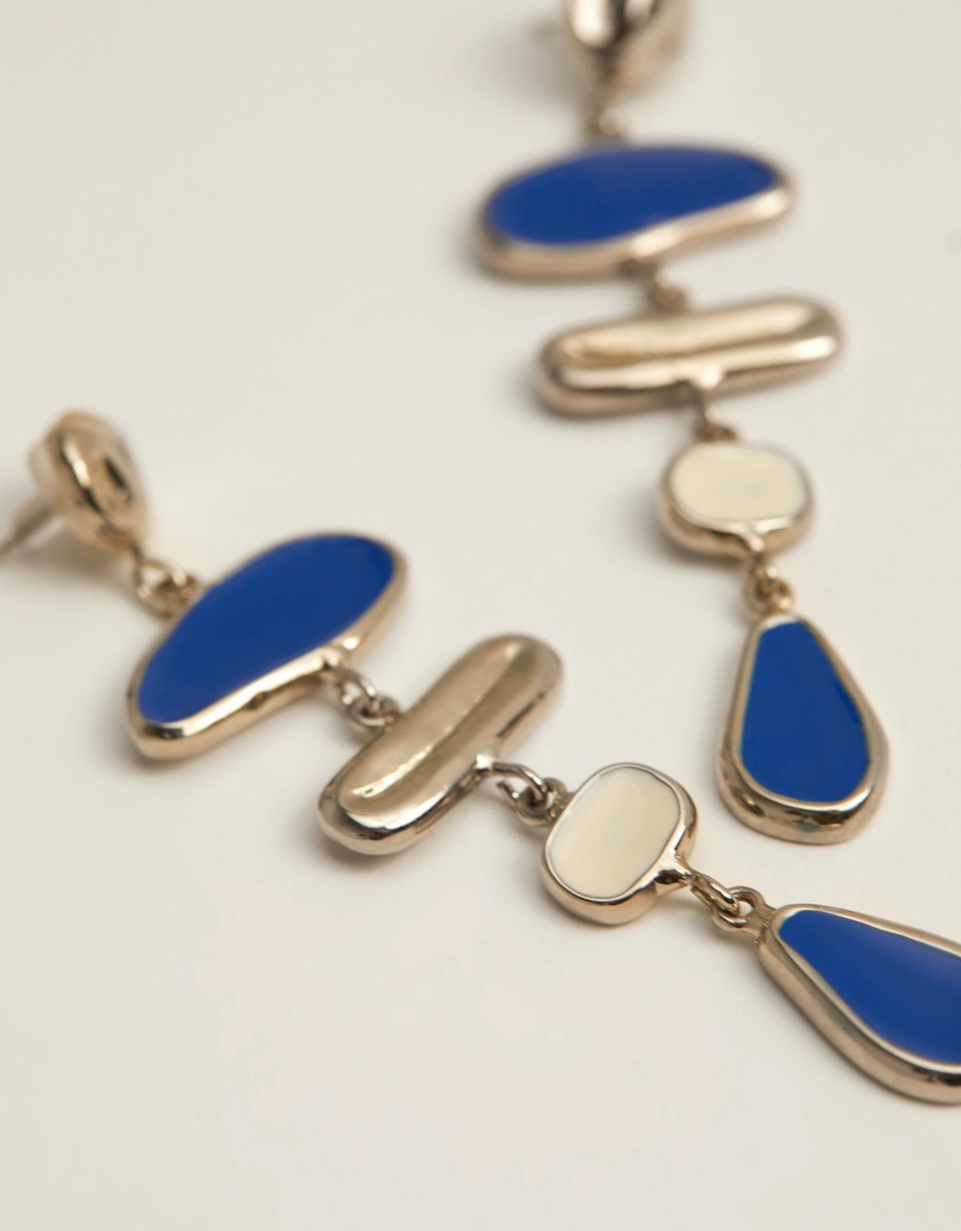 image_a6838a7f-c0aa-4e19-91f3-2032d27da169