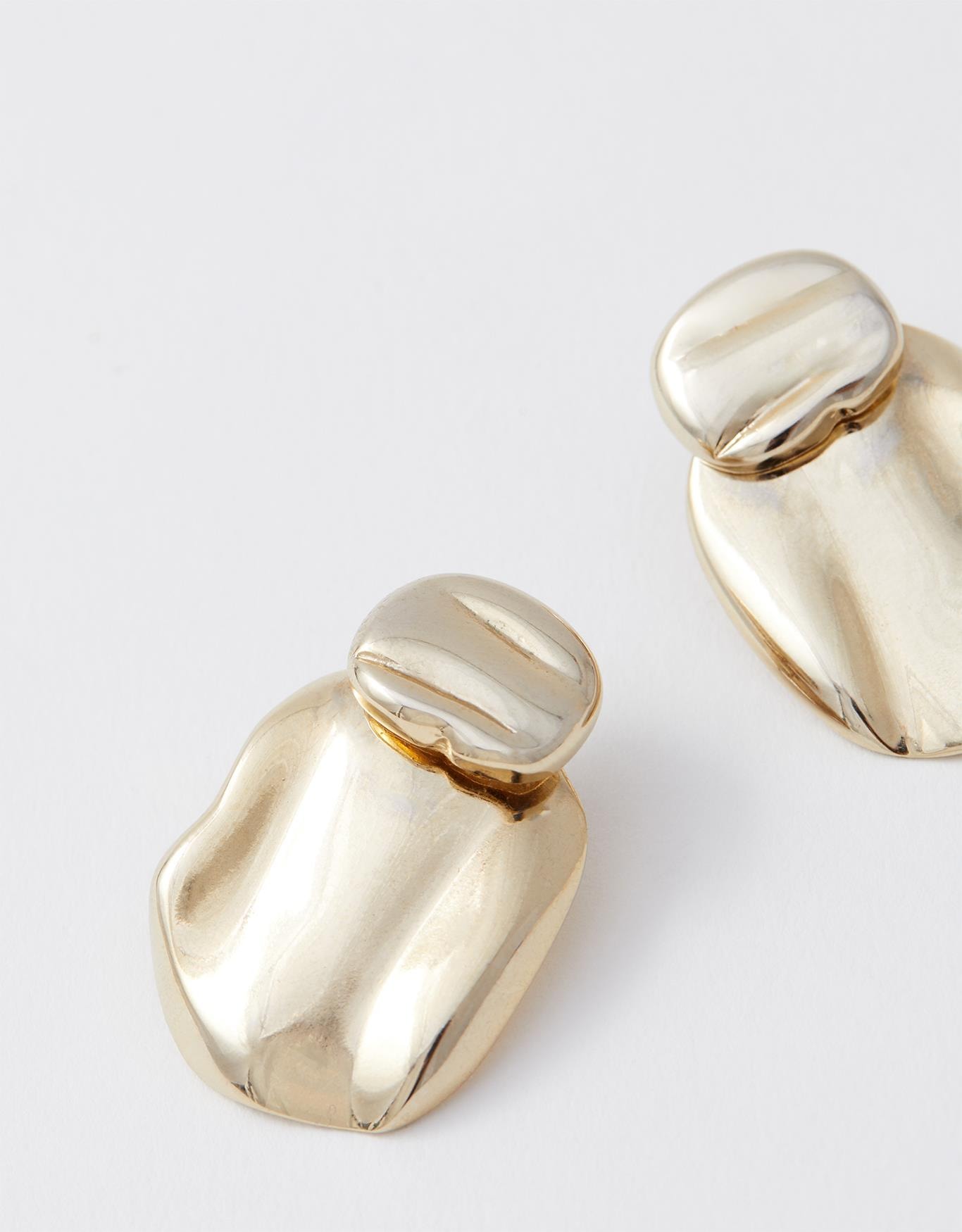 image_e5b65b63-fabb-421d-95ed-10fb307e0717