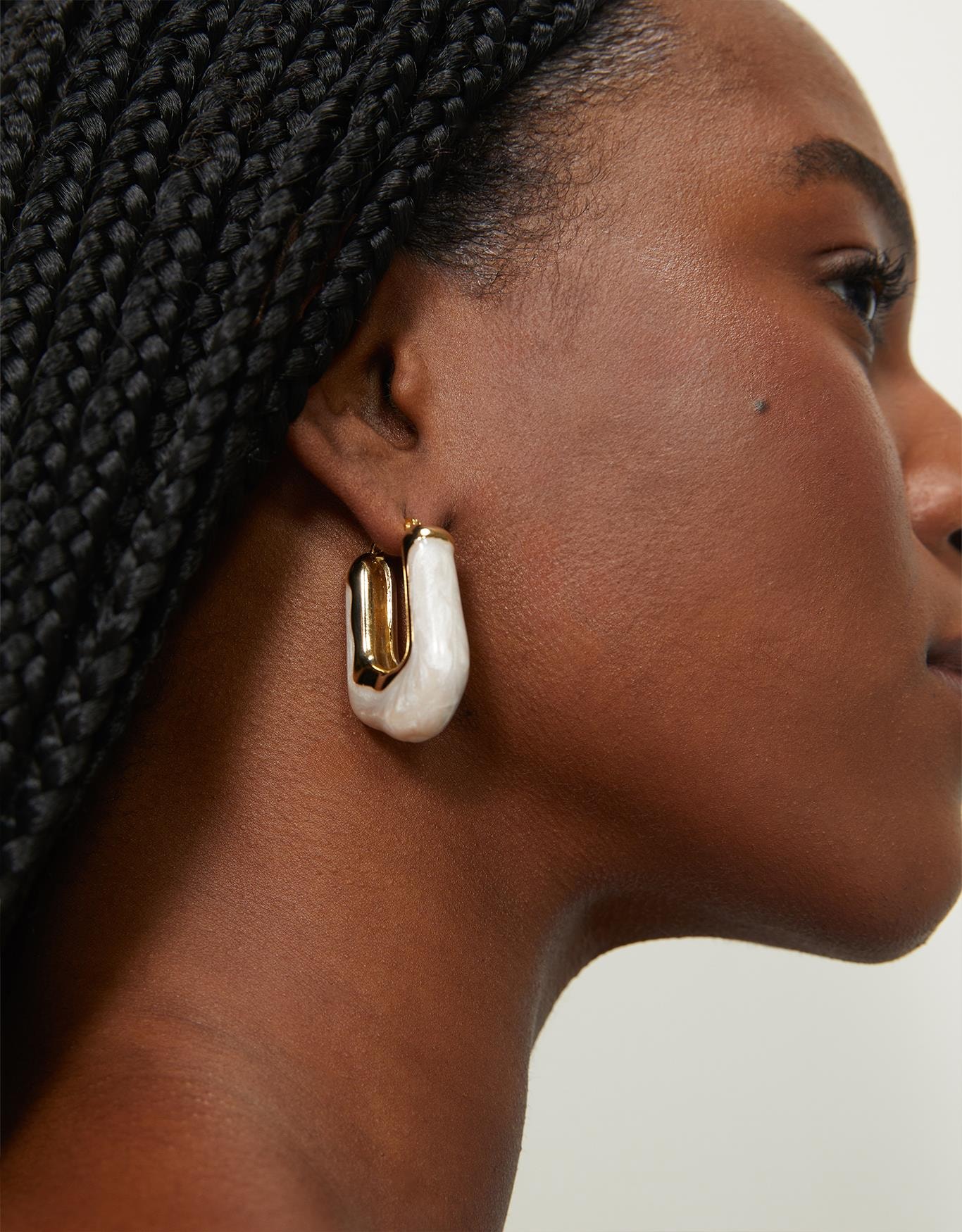 image_cbcaf1fc-6e18-4403-9628-378a8195bcac