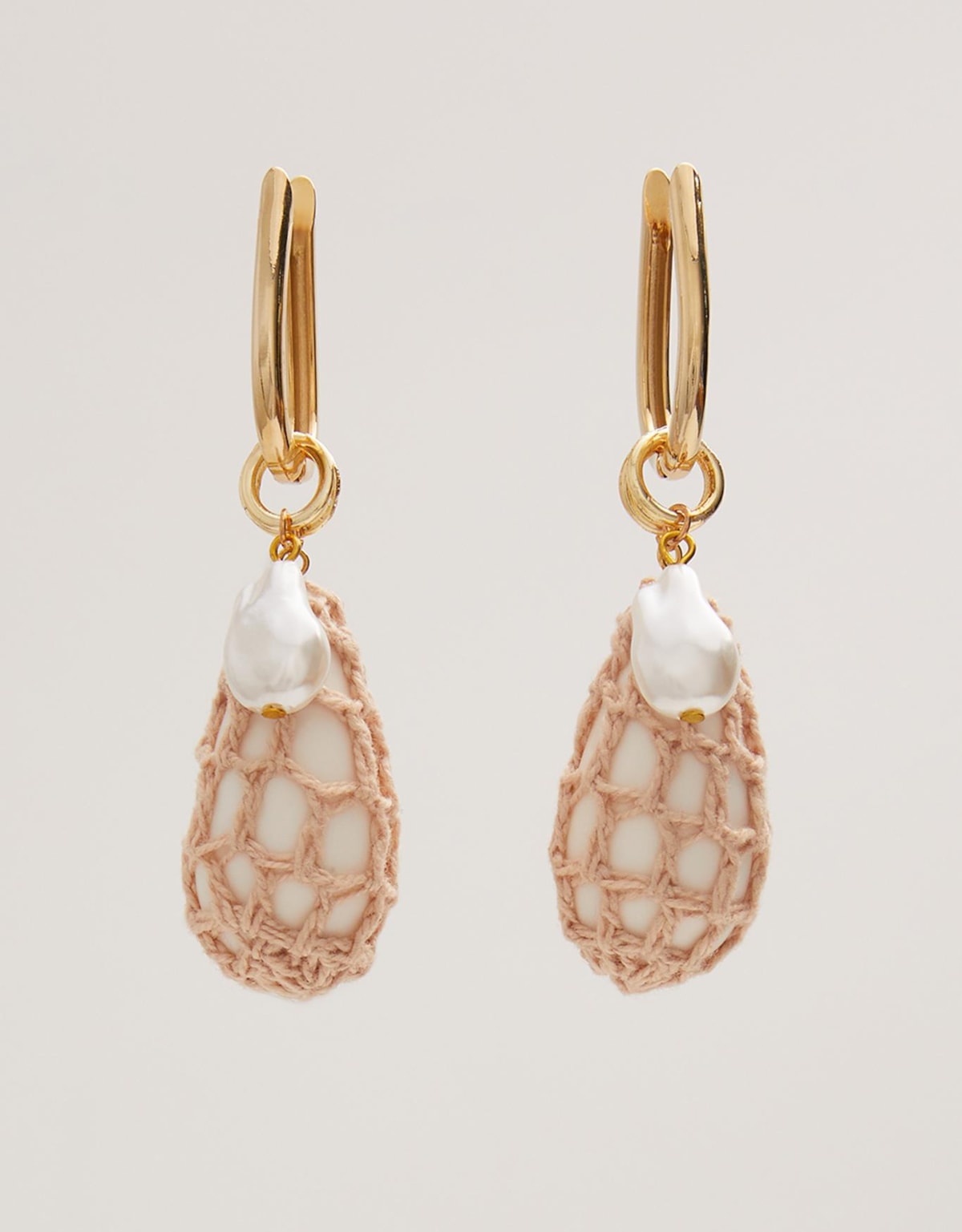 image_57f244ef-c63e-42a5-b134-fb20b83b381b