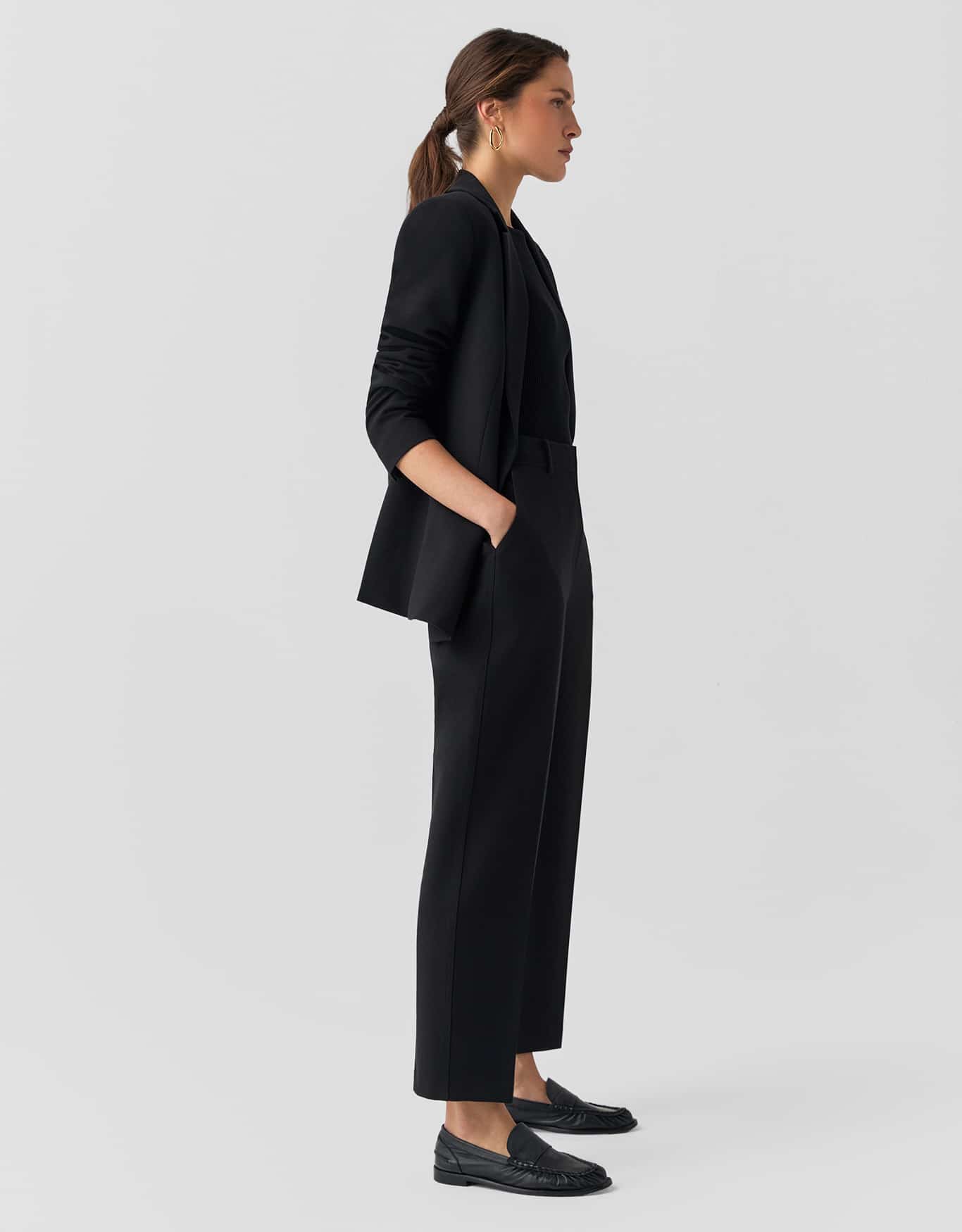 Calça Afunilada Alfaiataria Preta