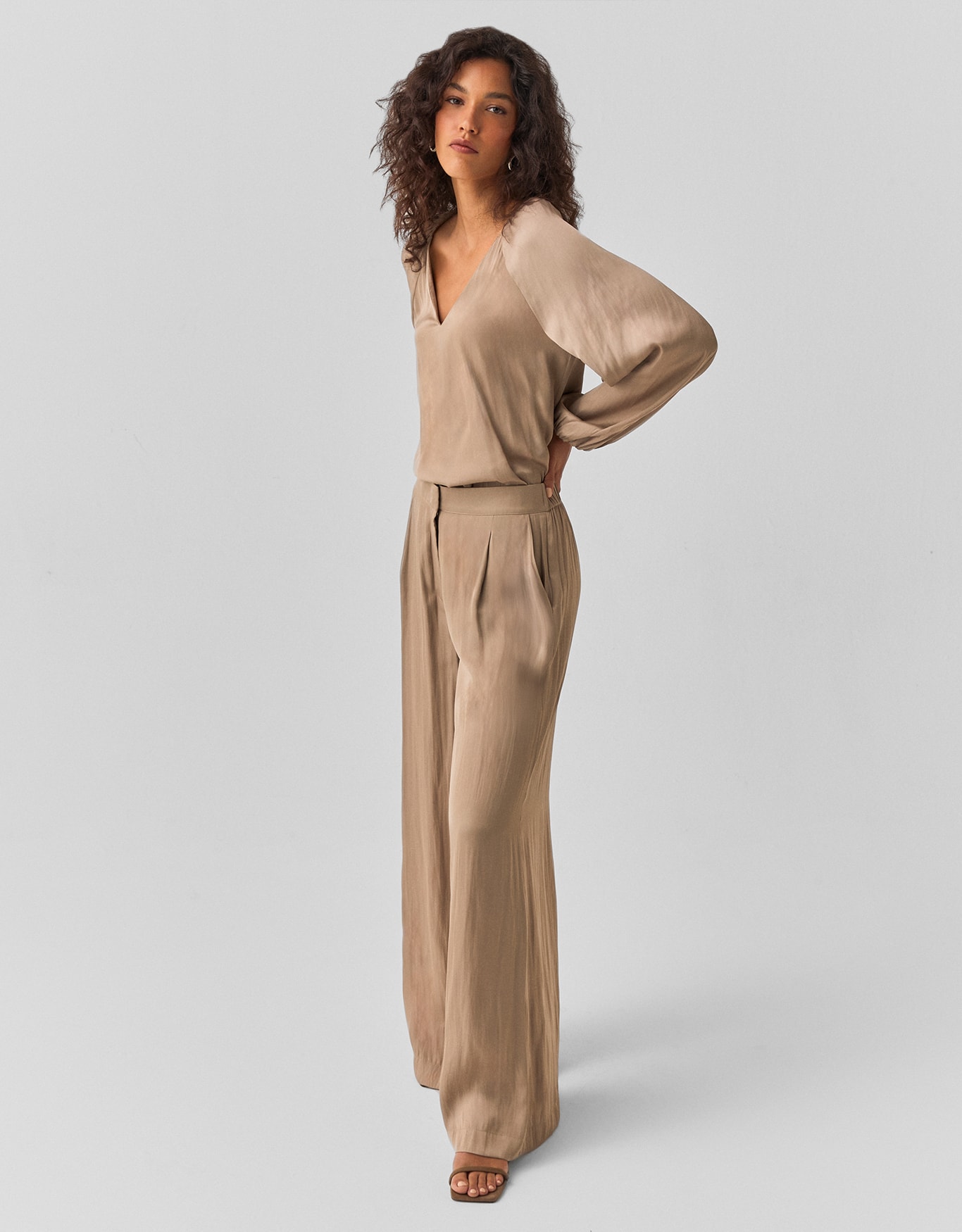 Calça Alfaiatada Acetinada