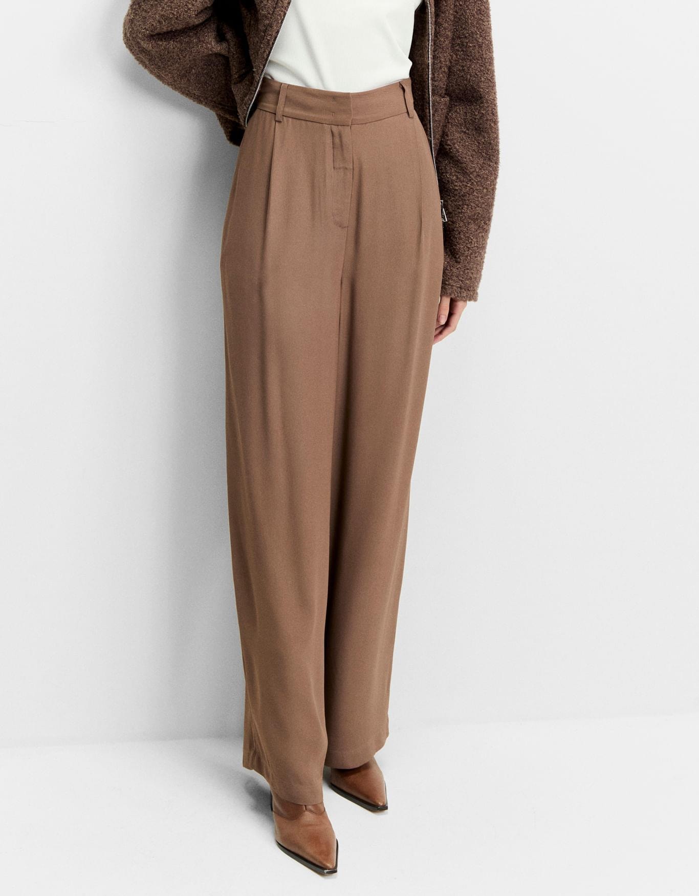 image_b89f007c-df15-4851-8240-8580273b6b83