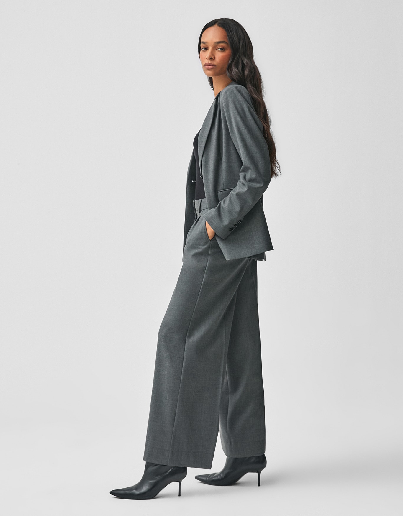 Calça Alfaiatada Pregas