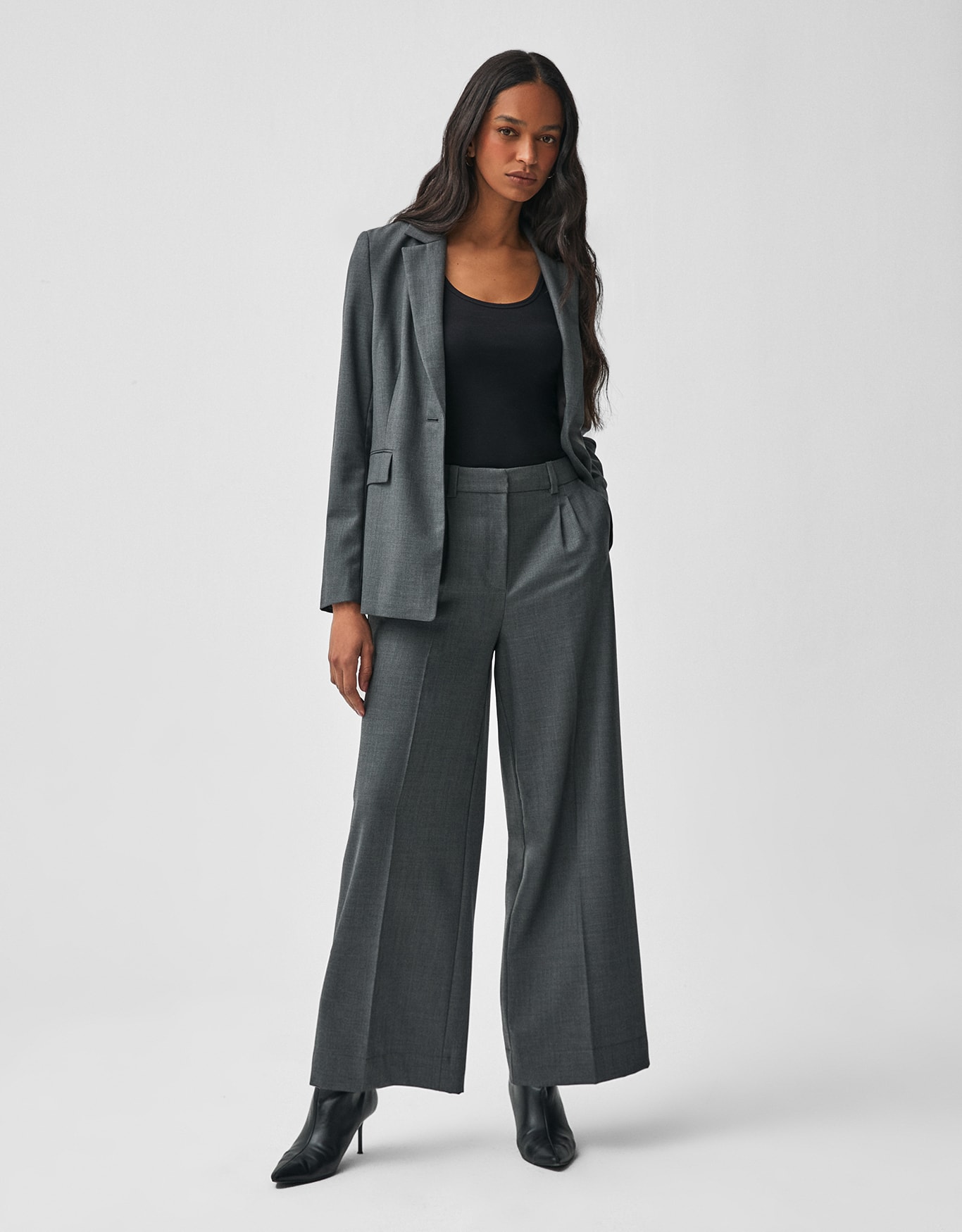 Calça Alfaiatada Pregas