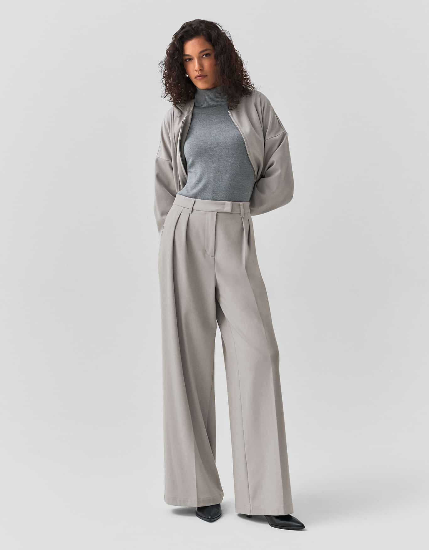 Calça Alfaiataria Pregas