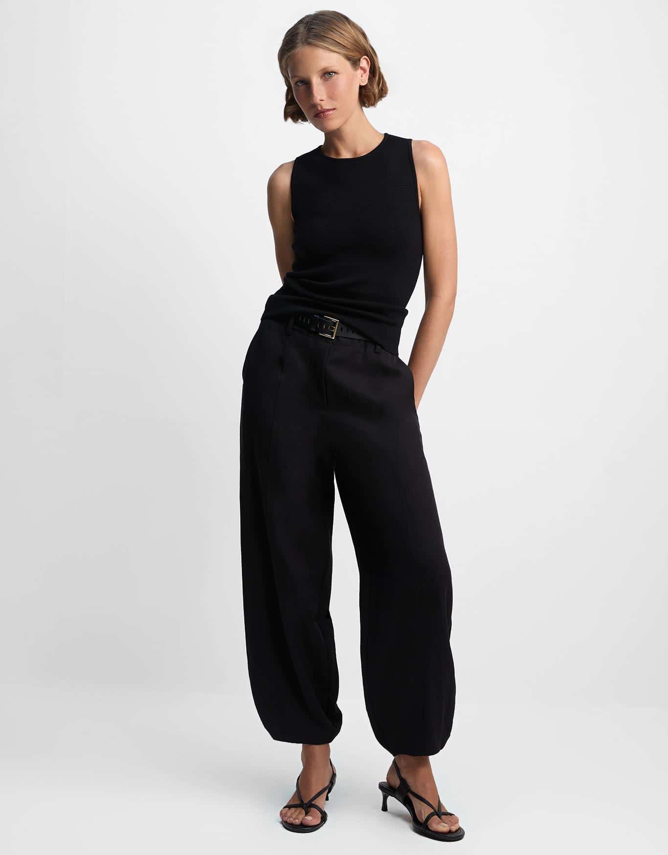 Calça Baggy Recortes