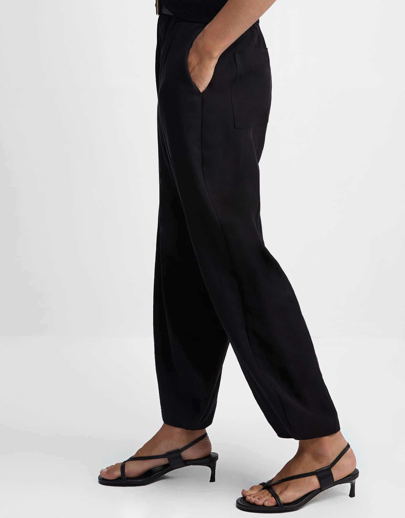 Calça Baggy Recortes