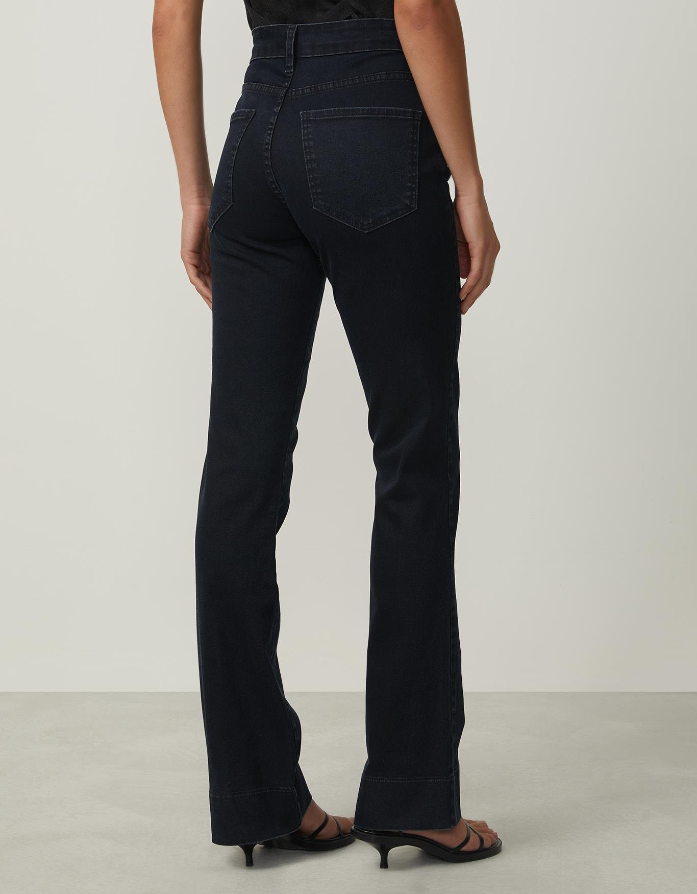 image_b9ead802-d4db-4b51-840c-e968b13f111b