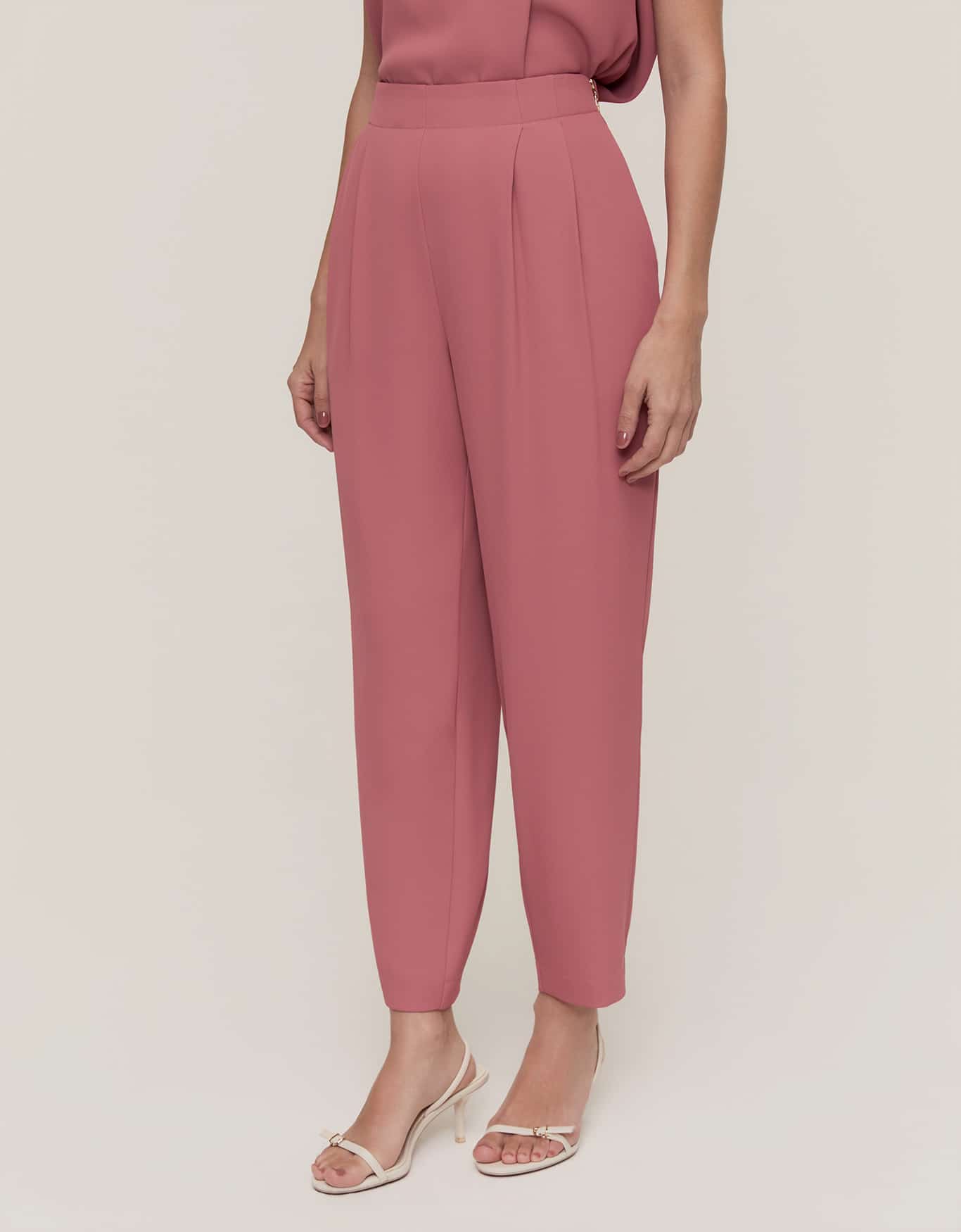 Calça Carrot Pespontada