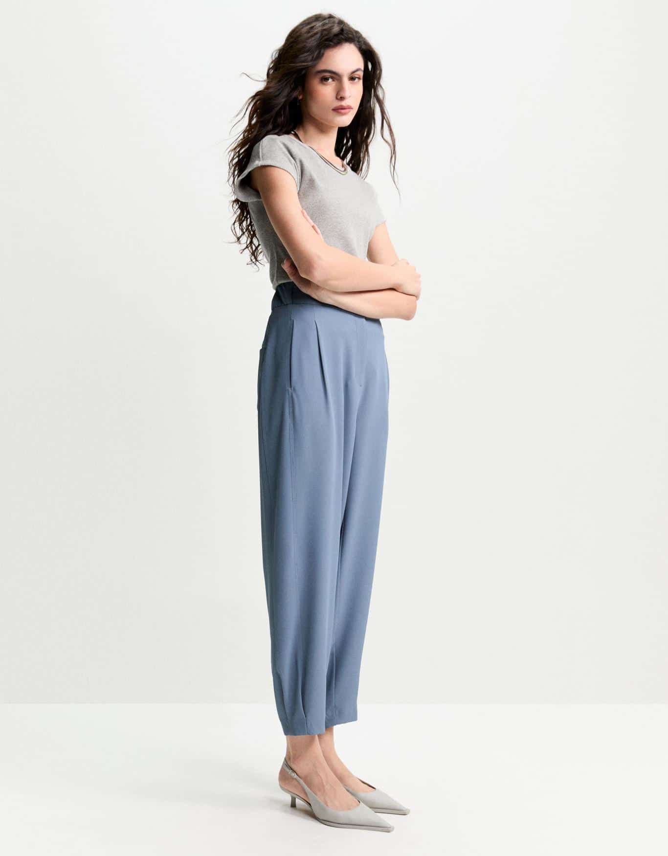 Calça Carrot Pregas