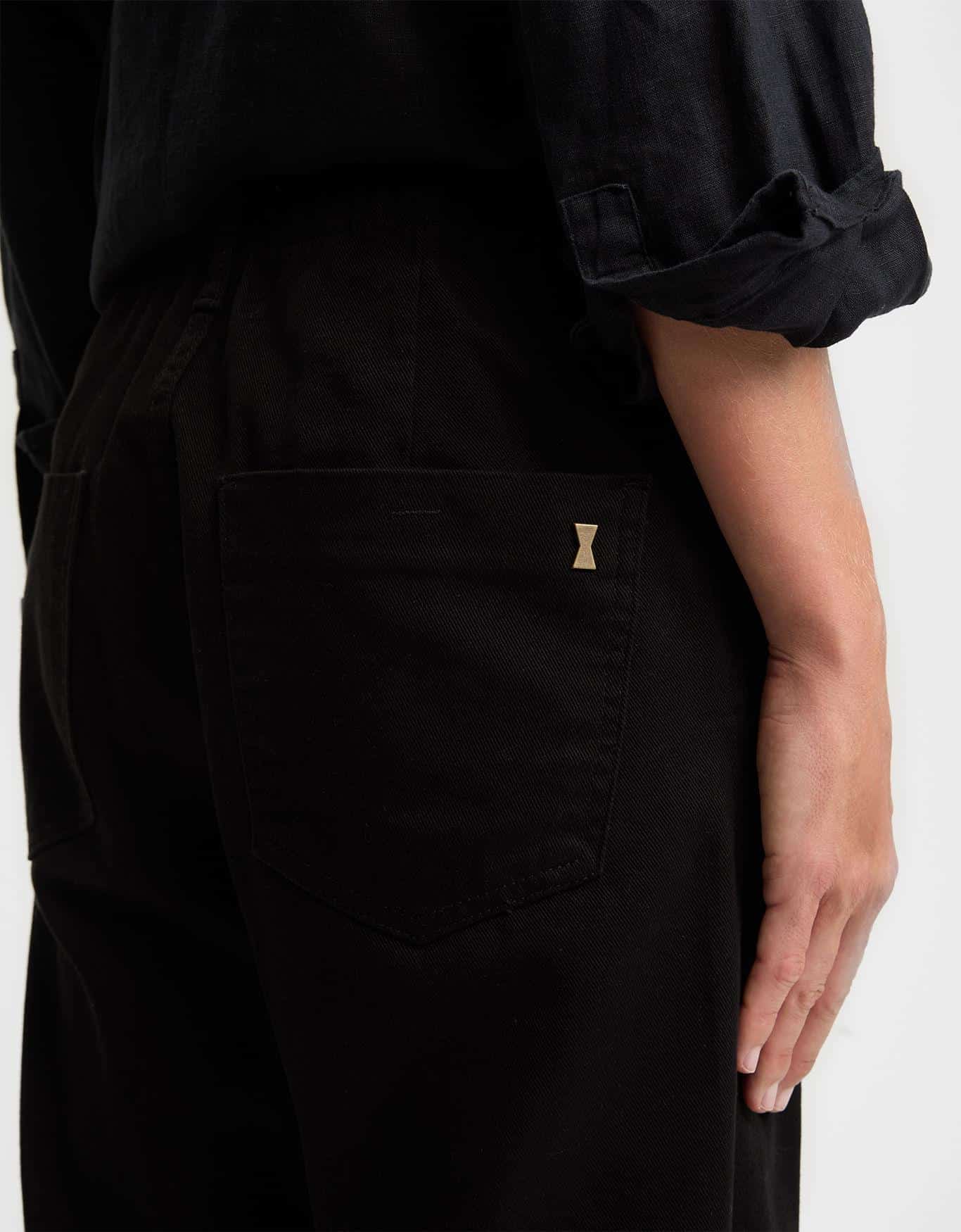 Calça Carrot Pregas