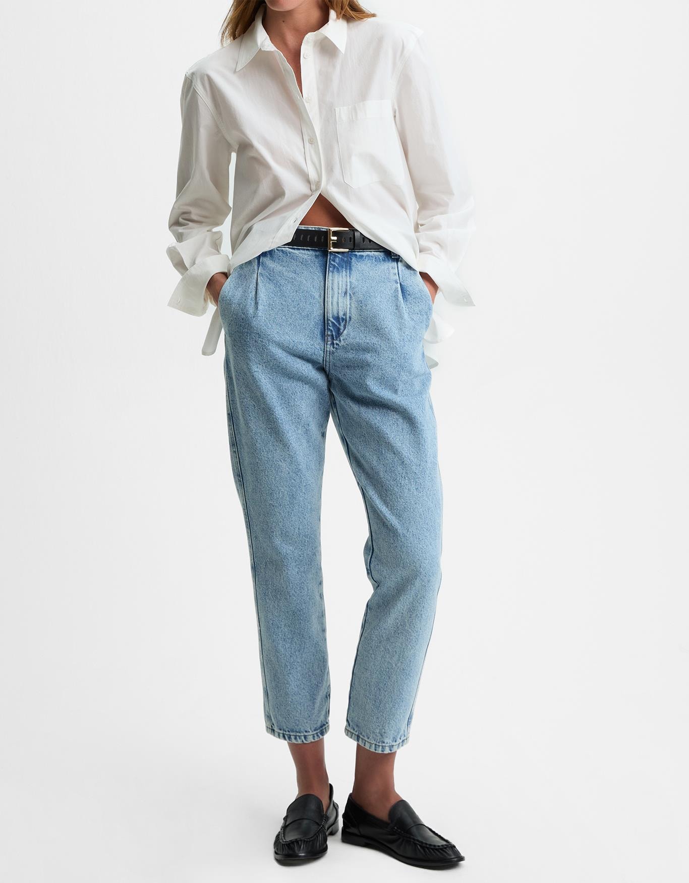 Calça Carrot Pregas