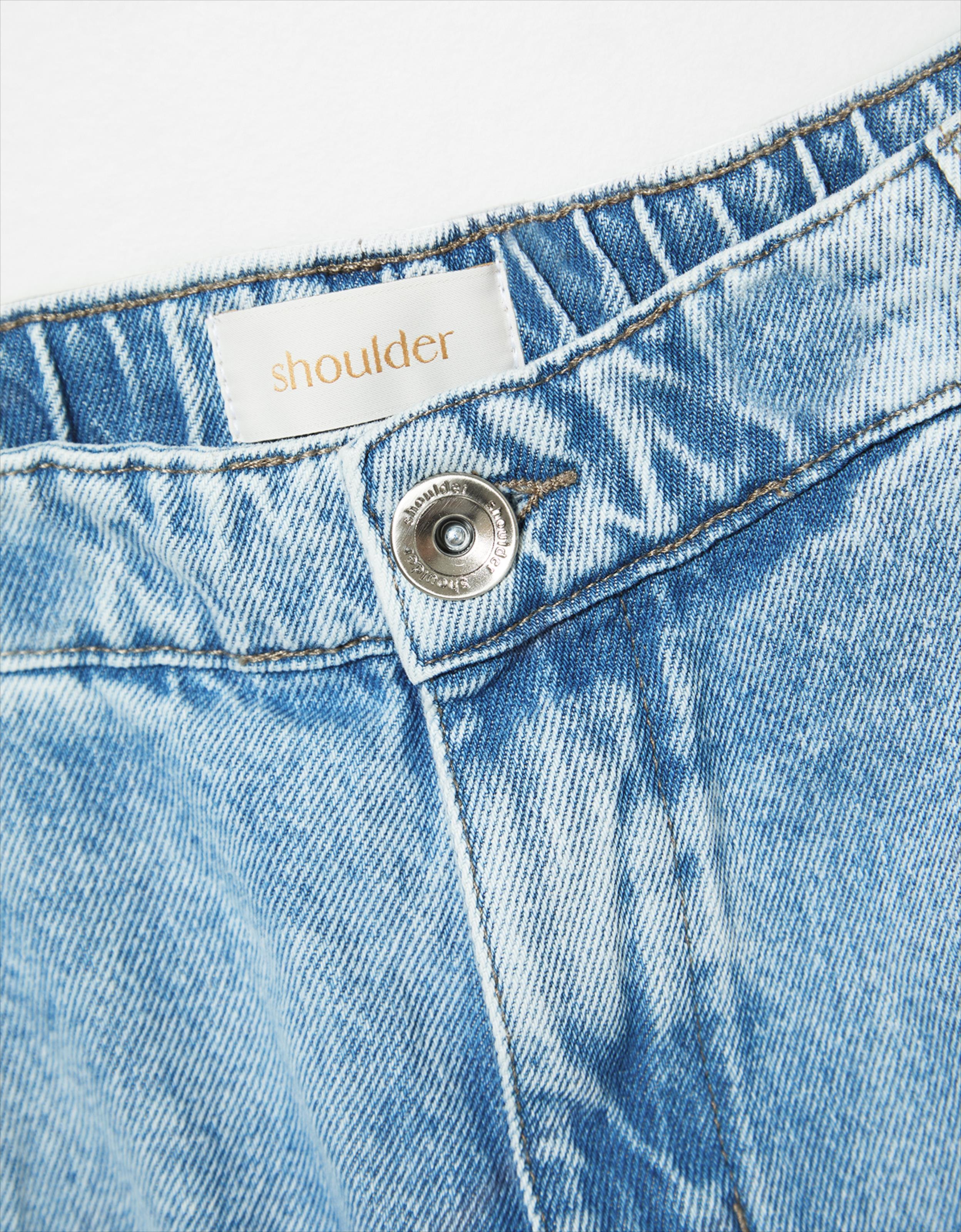 image_e65741df-e6ee-4f9d-83d2-b9f832b1c239