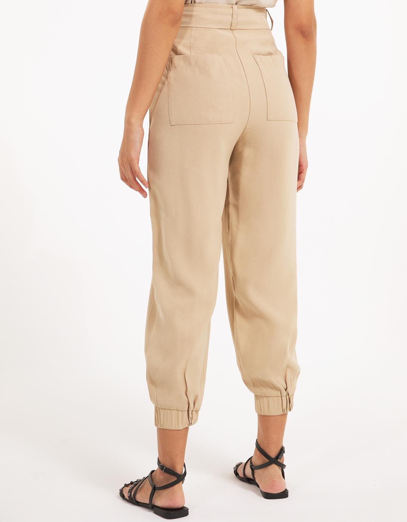 image_1e0bd345-b139-42f4-a8c8-cd7c14cb9db1