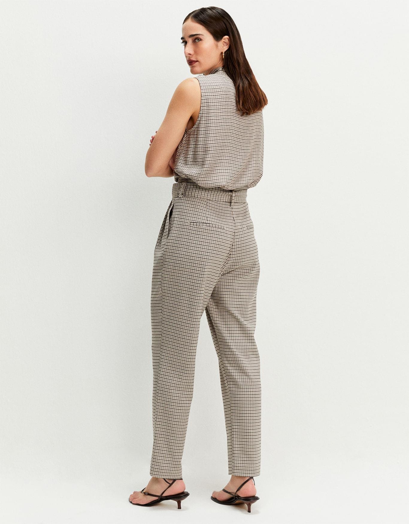 image_e42b7833-9f6c-46d2-9550-07e328c40d3c