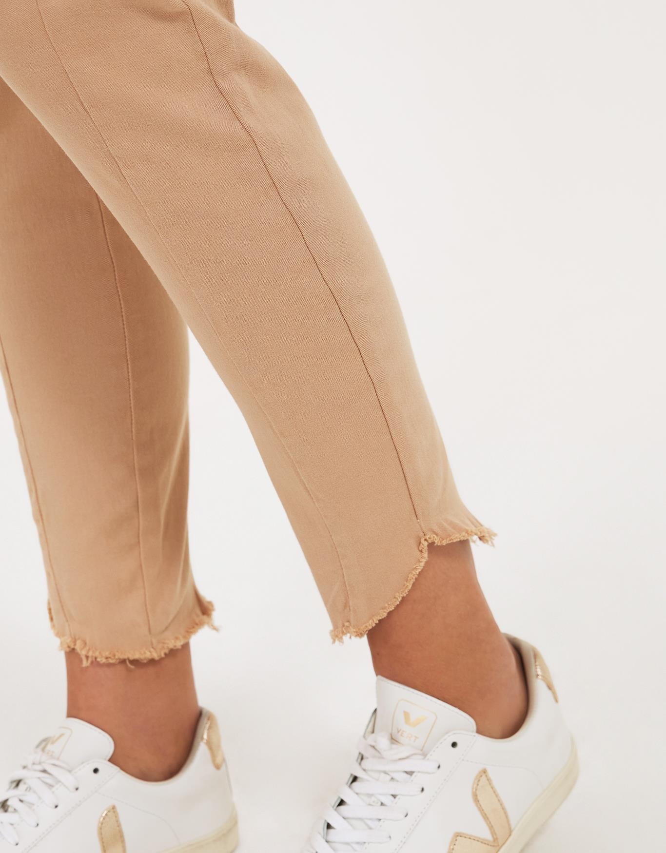 image_4b2f612e-3ac5-4897-9c1e-98561ba6bfcc