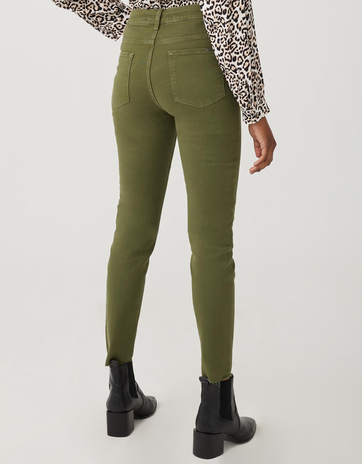 image_19b77c6c-2bea-4de8-bb73-b92dc883801a