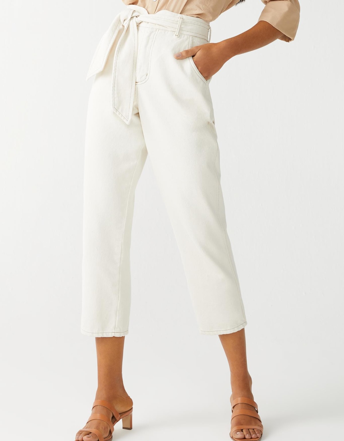 image_b140b84e-156c-42ed-bfc9-3802ae7fbaf1