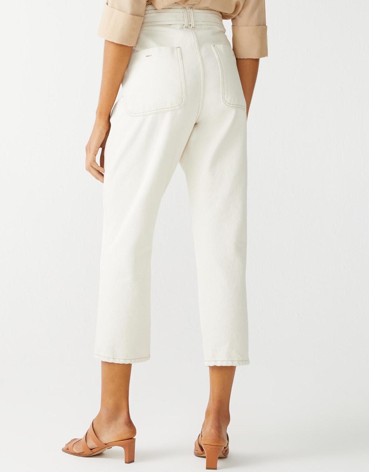 image_e9aff539-01ef-4df0-81cc-71f31937fa6a