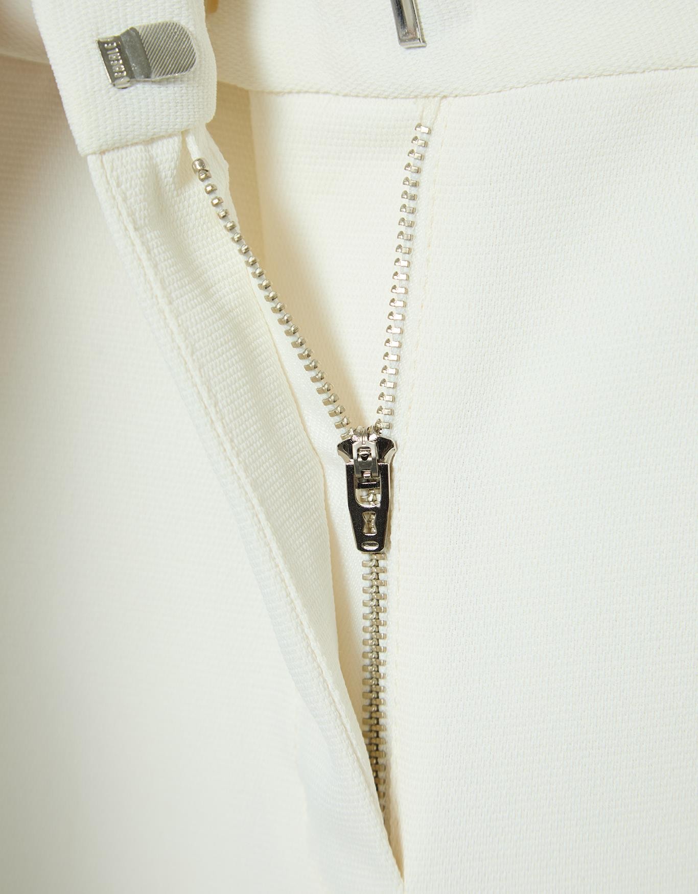 image_54f5eb6f-800f-4e06-8fcb-0a47659a3afb