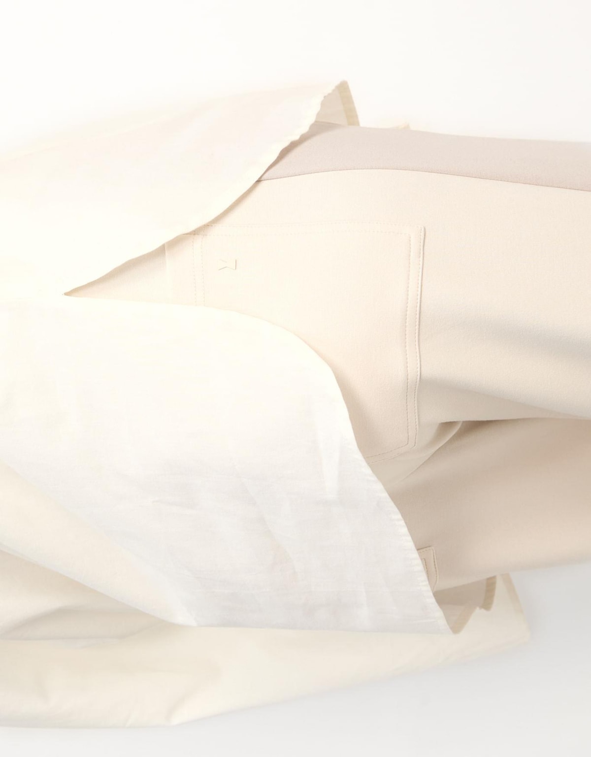 image_1b8f303f-b5de-4f46-82bc-2a4eea42130c