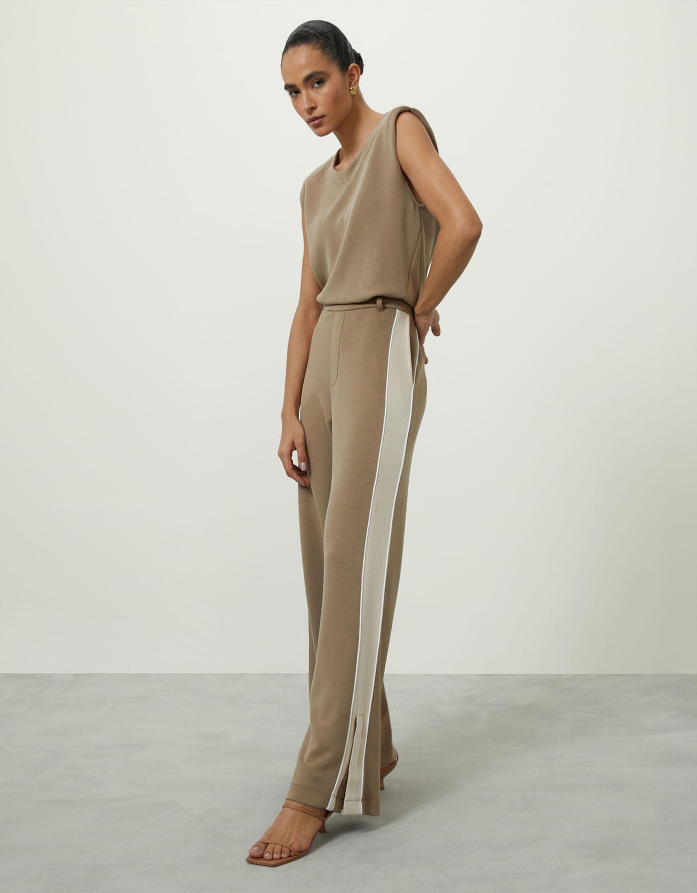 image_c93ce760-1711-4766-9340-82990004c1ea