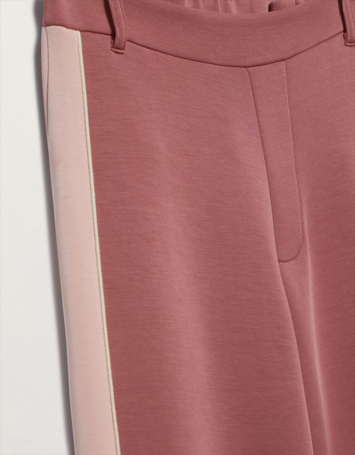 image_e7137557-9b3d-4a4d-8839-fa69aedf6ce8