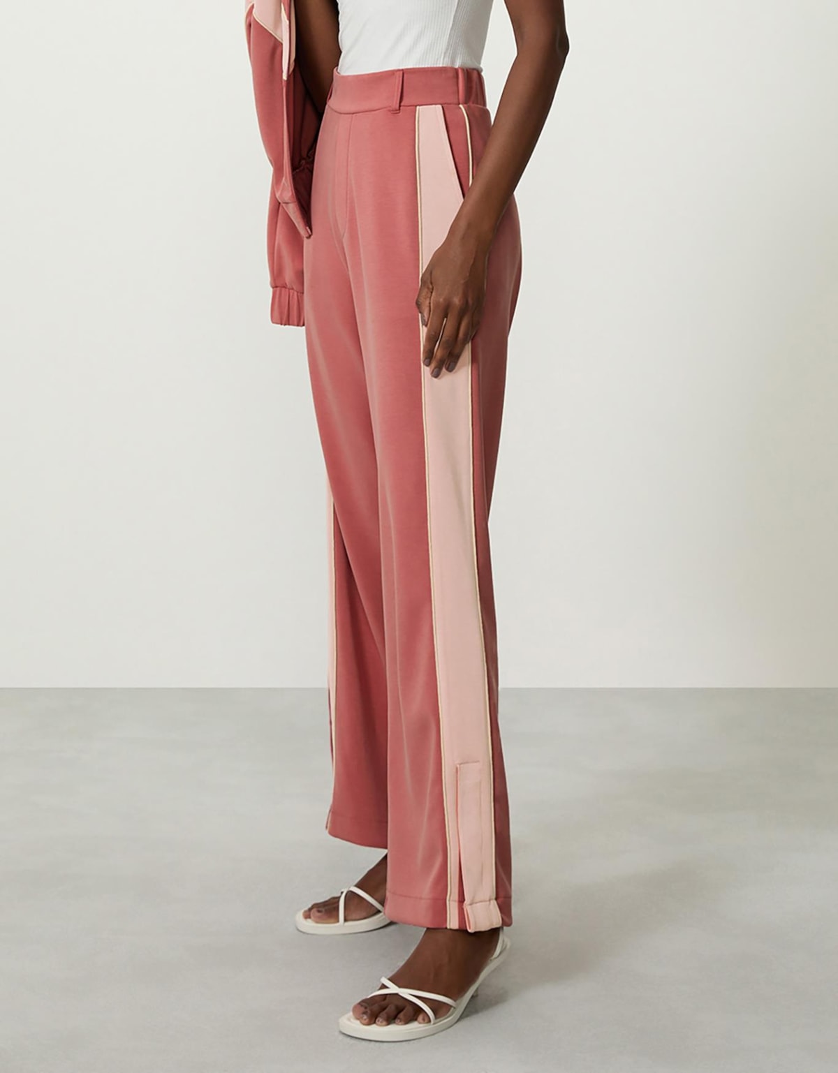 image_37697ba7-ddfd-466b-9cdd-09a4335c6034