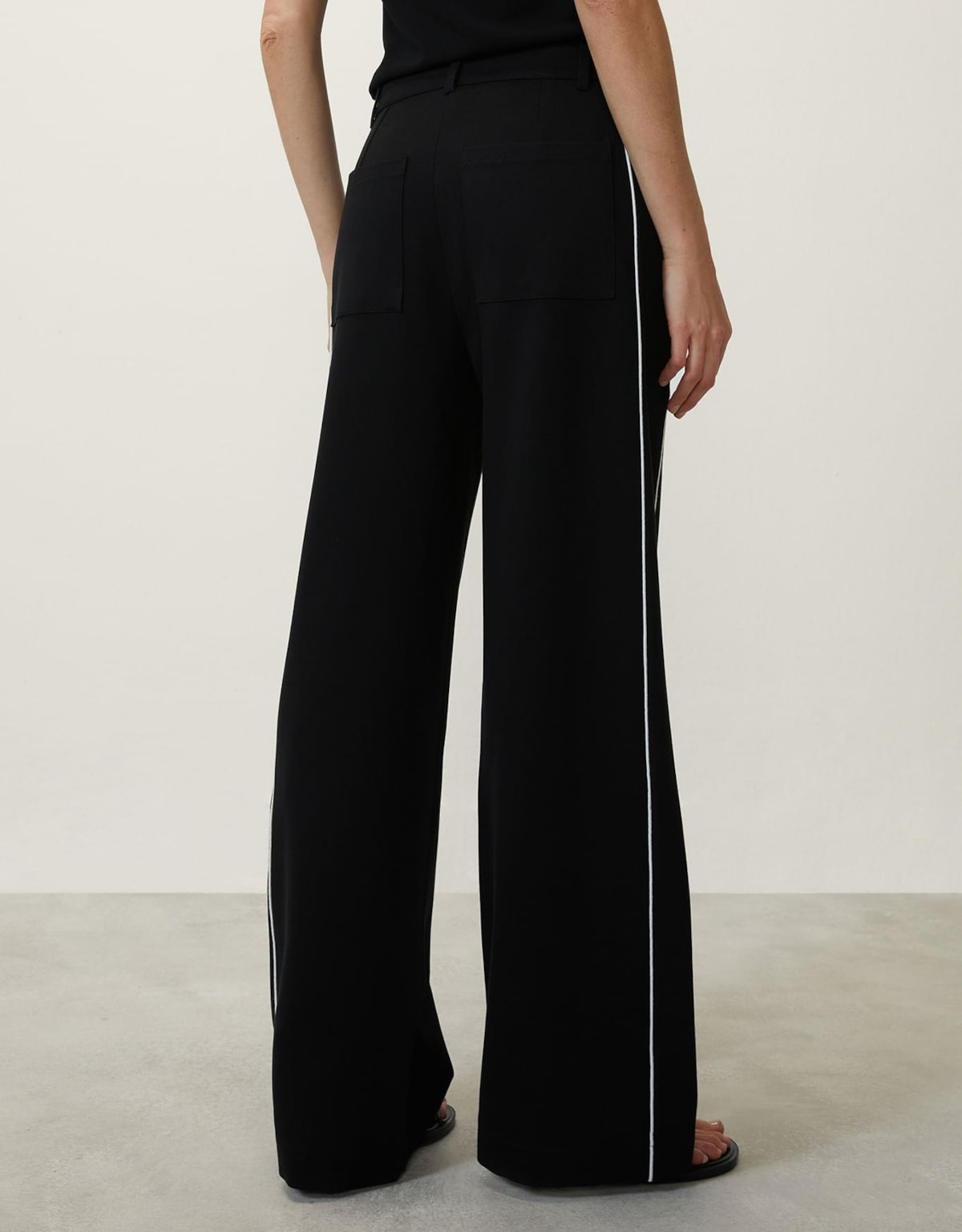 image_0302d7b6-5754-49ce-b238-8103af718153