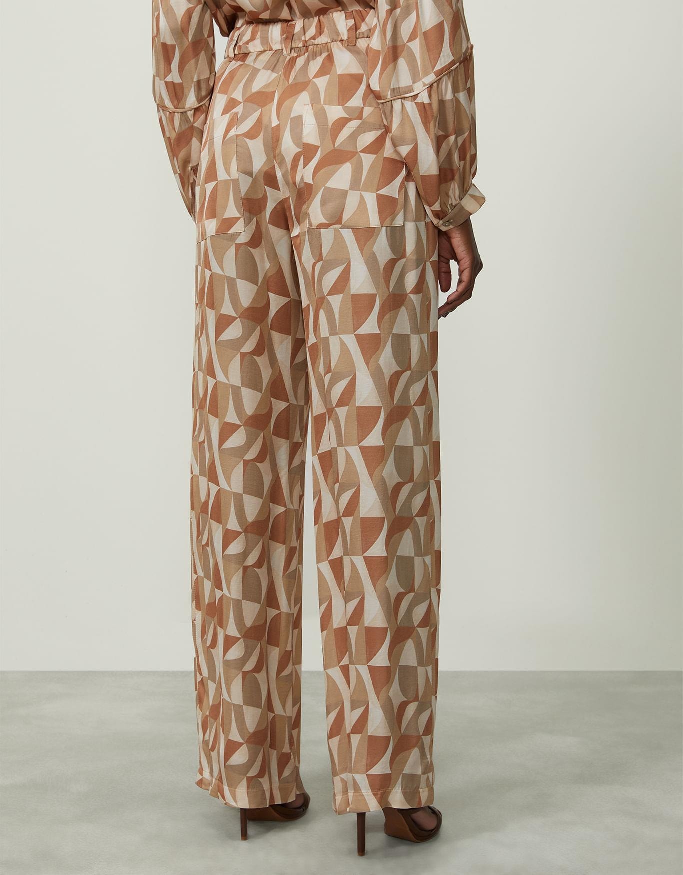 image_a1be55f8-27f8-4d06-b2d3-63ba30c3c68e