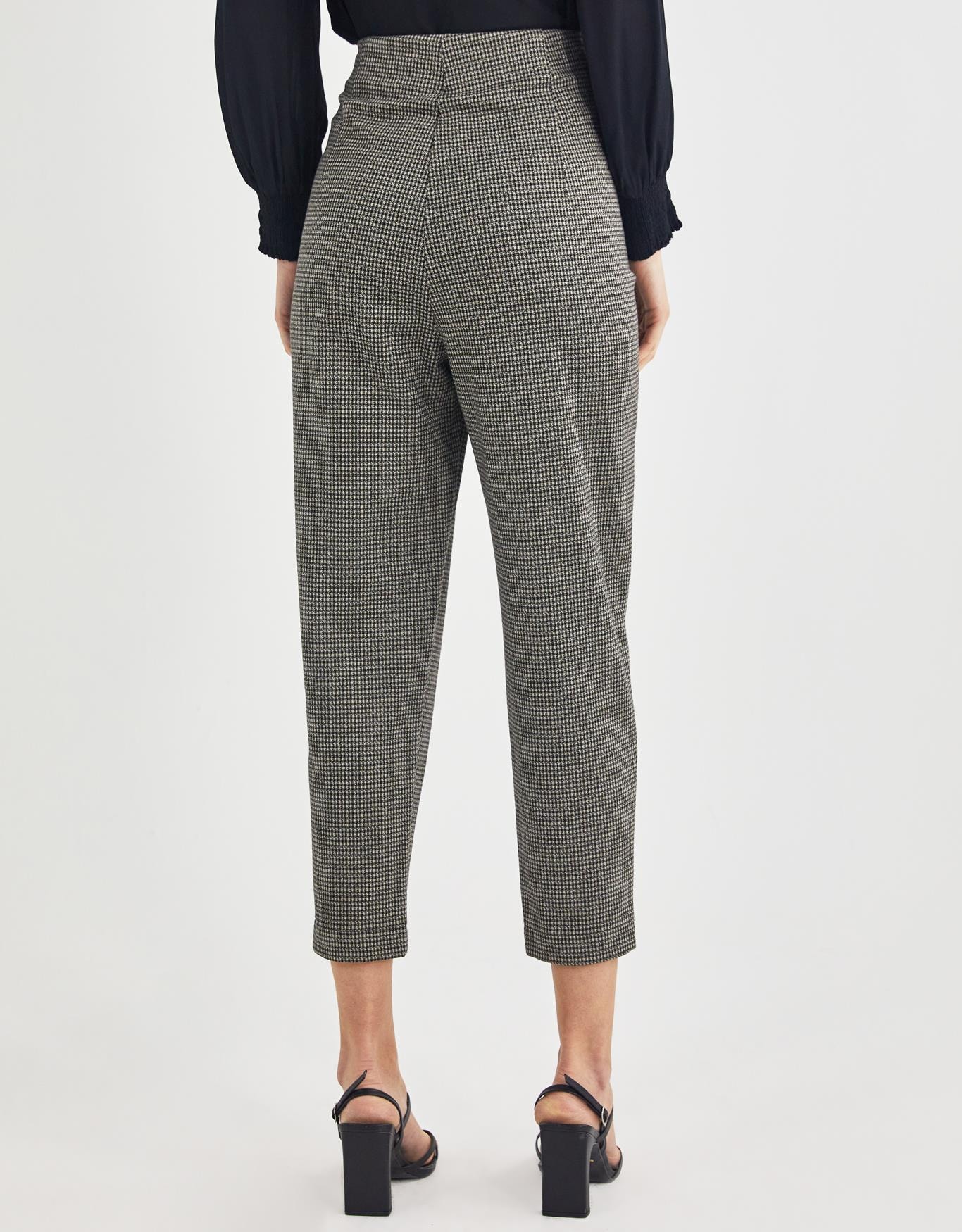 image_b4f21d2f-4025-437e-a4bf-3e982dd89b4a