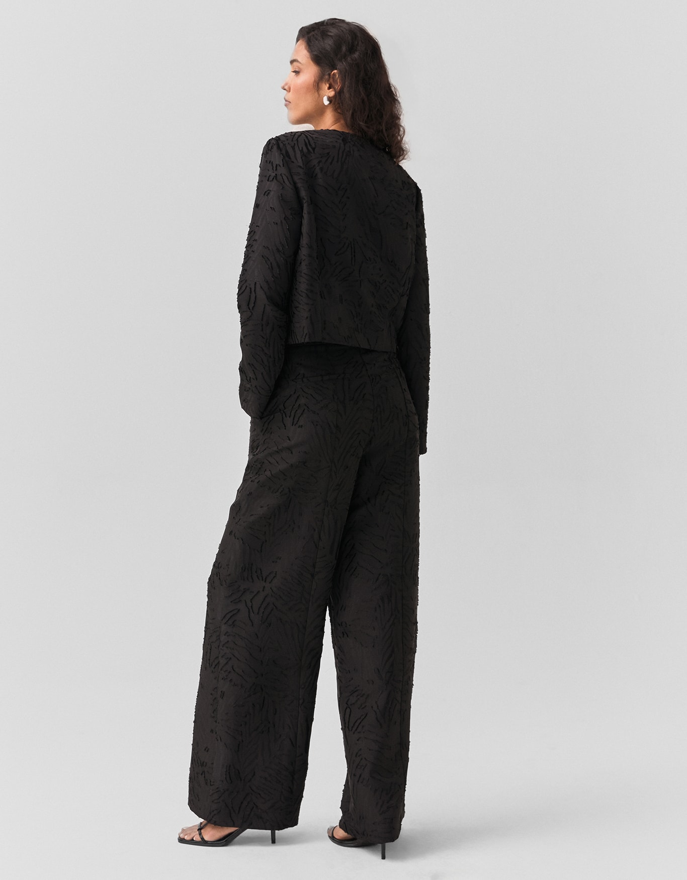 image_defce106-b006-490f-8fcc-4dc047b8c501