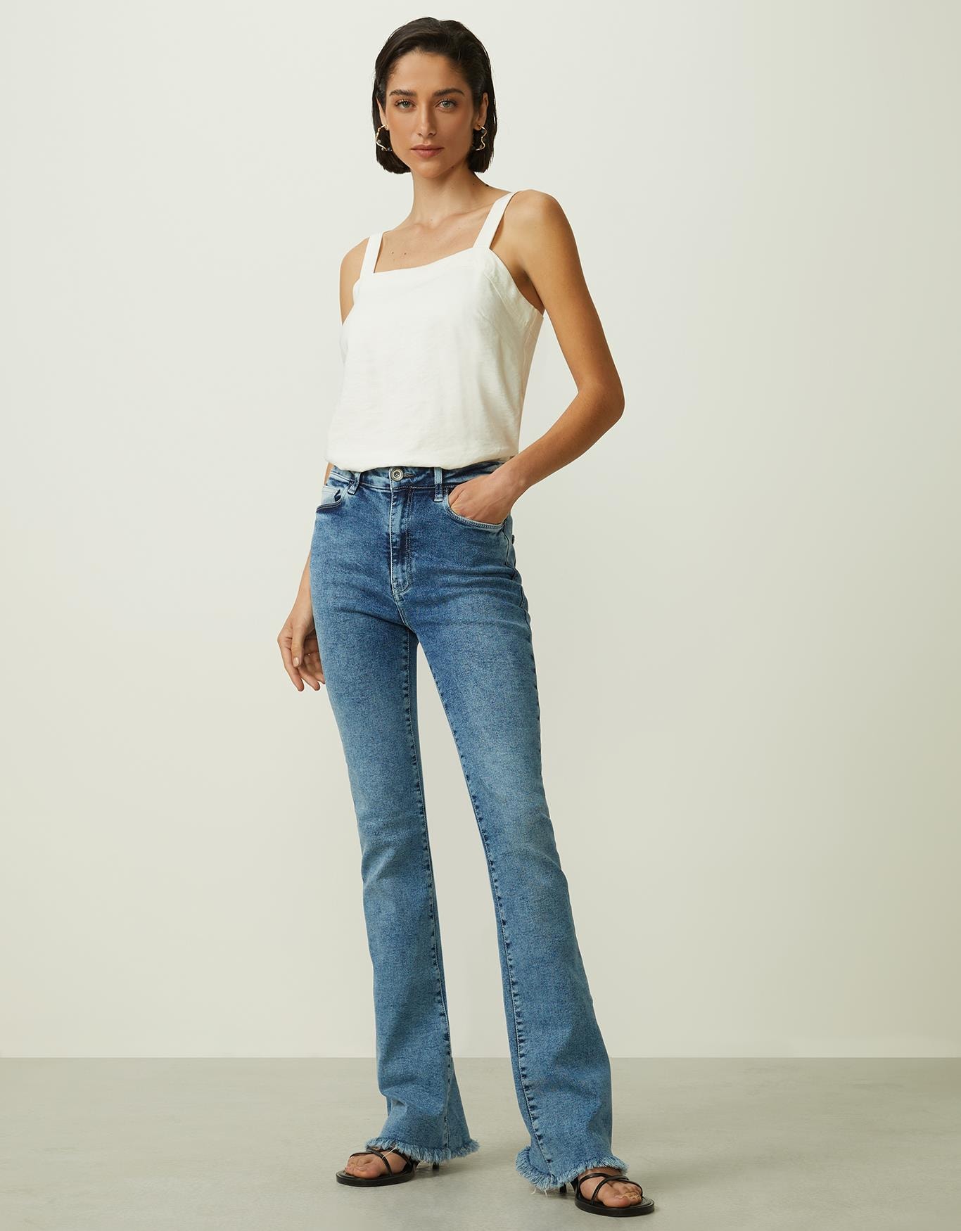 image_6abc3c37-693d-4ec1-8dc6-3852cd6494c7