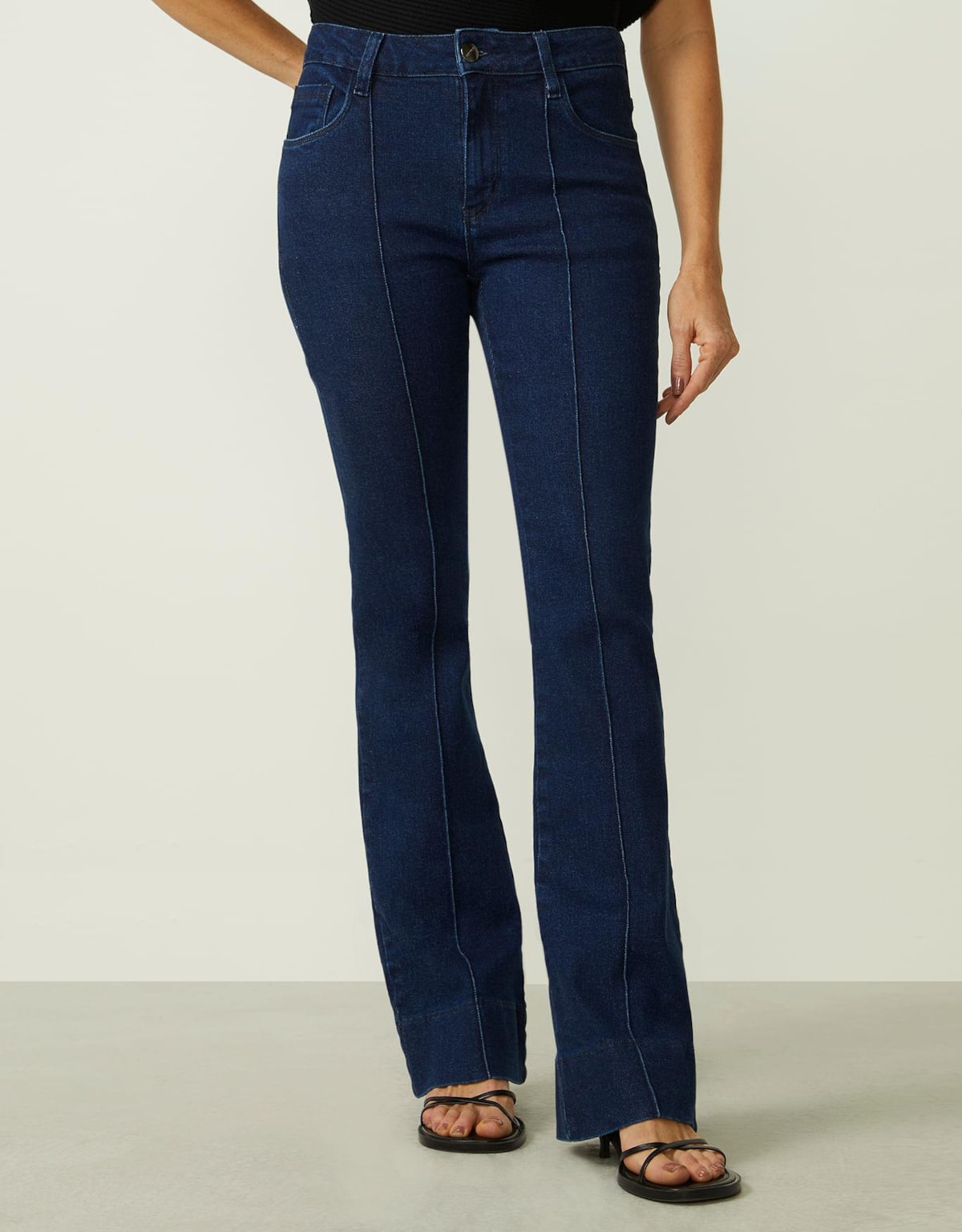 image_b5f3b467-a383-41ed-9e21-e8bcb58f1faa