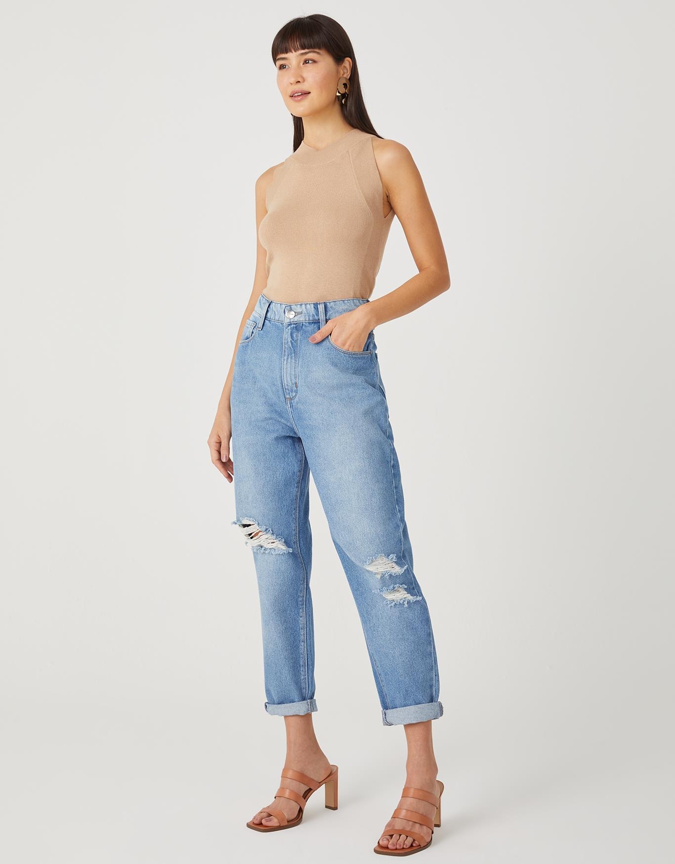 image_6b2107fe-ad2a-421d-9621-a690075f33dd