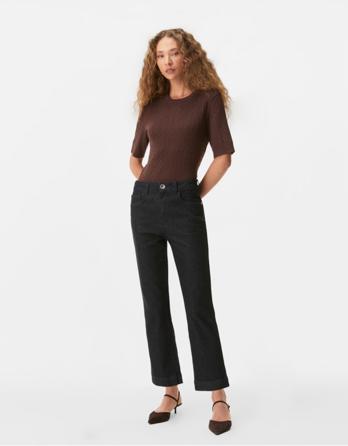 Shoulder — Calça Jeans Escura Flare Cropped