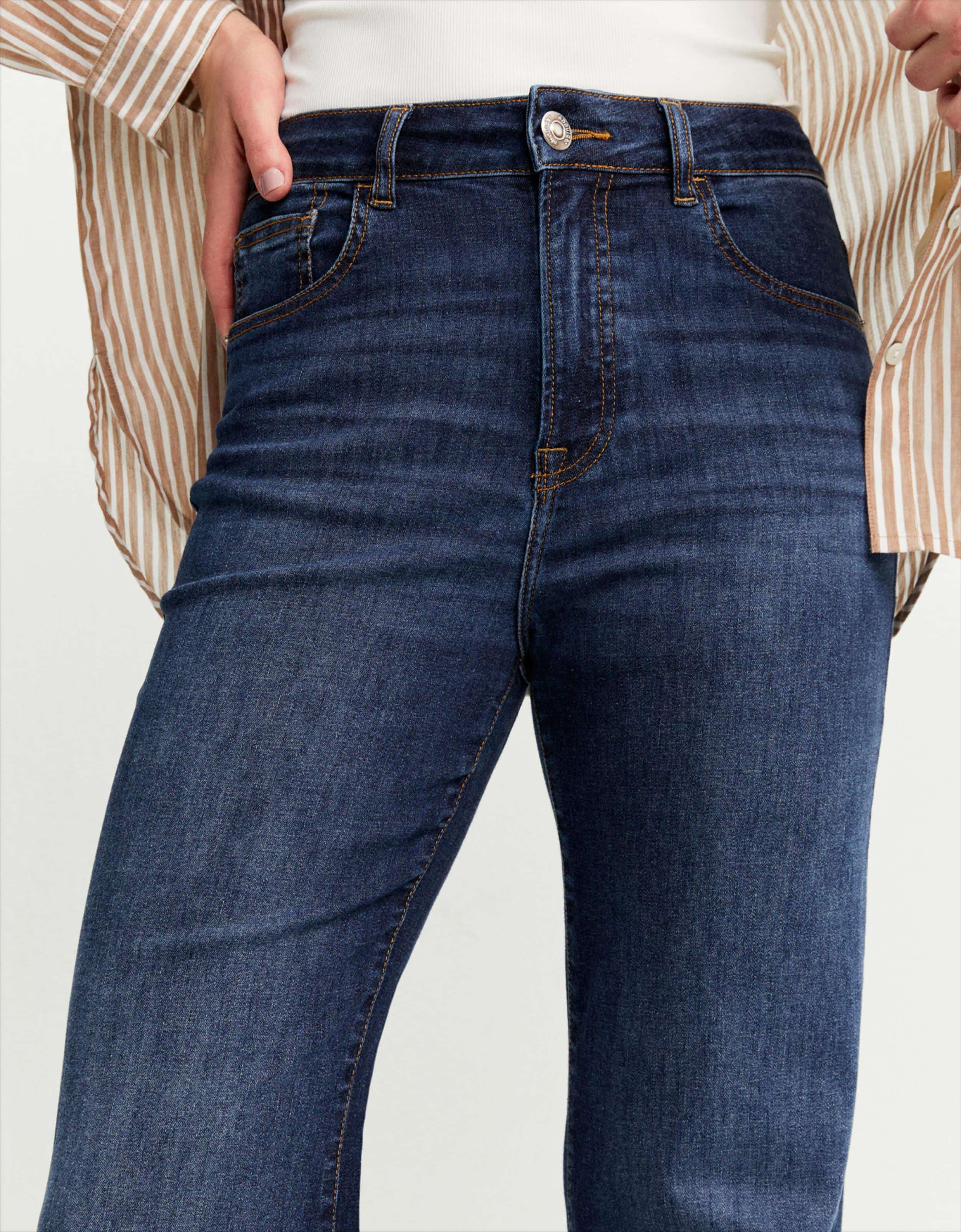 Calça Jeans Flare Cintura Alta