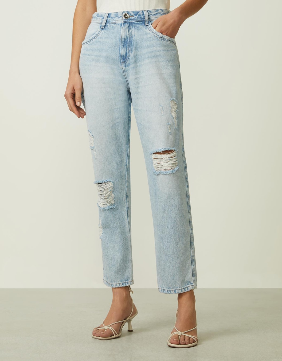 image_aebf4503-5d25-4c22-96e3-4d18e591a2cc