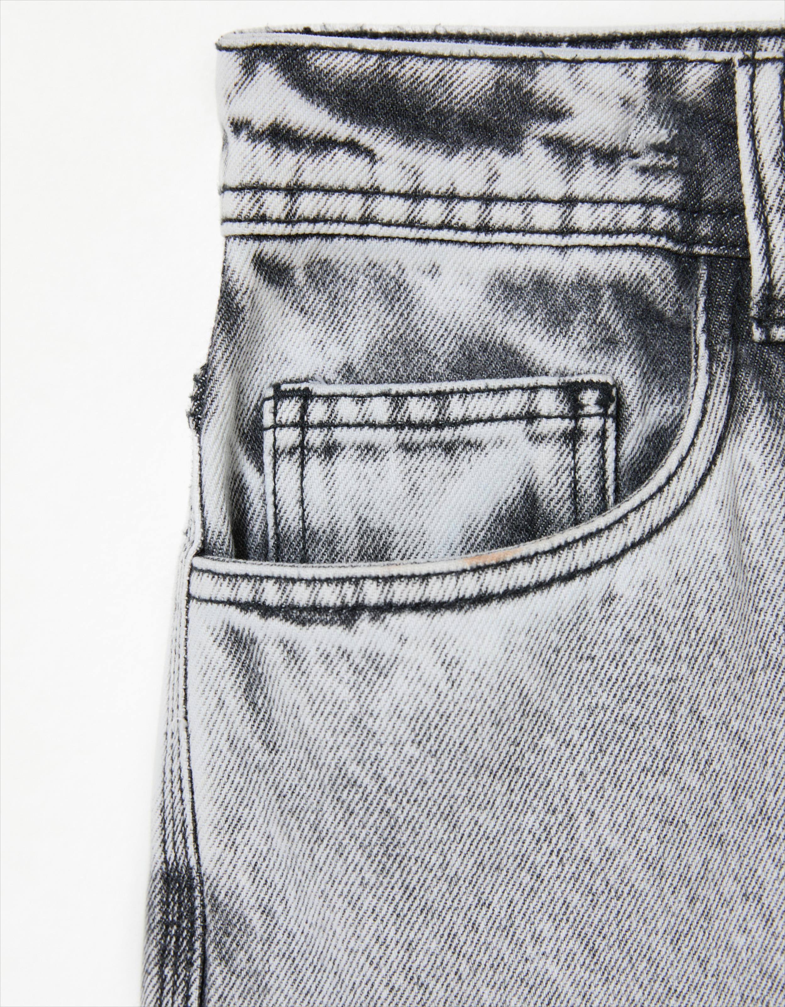 image_8d476447-fb51-46d0-8fed-beb046c5b862