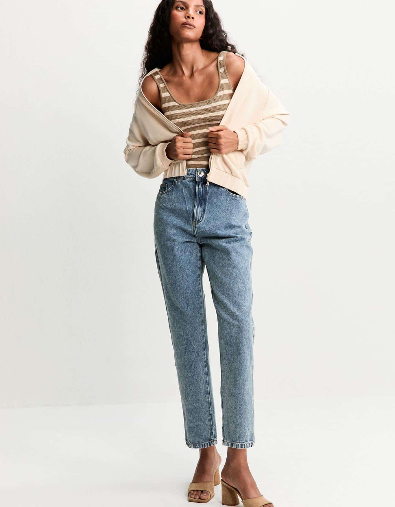 Calça Jeans Mom Pesponto Triplo