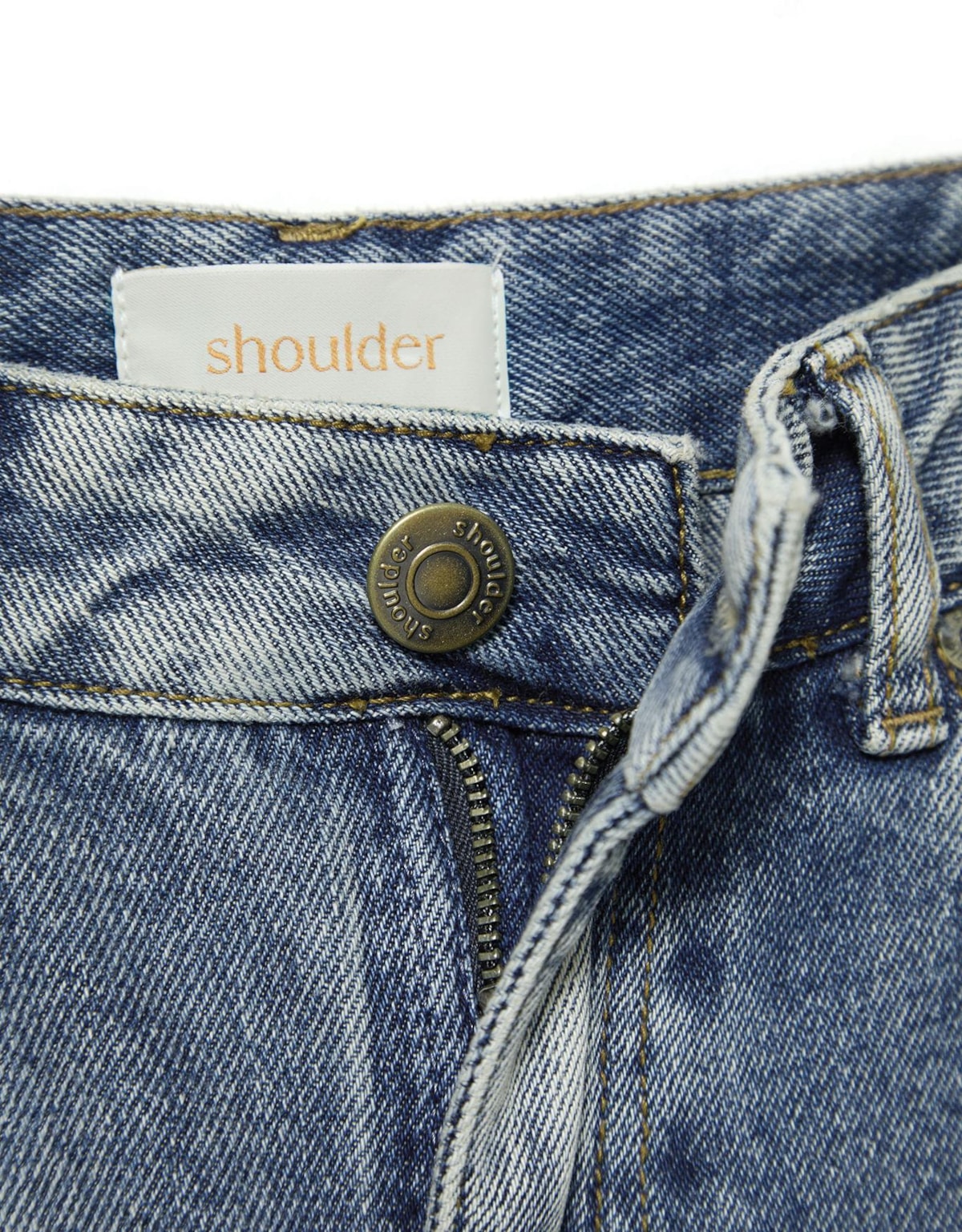 image_c03d5096-d400-4e7a-9d41-48cc5ee1795d