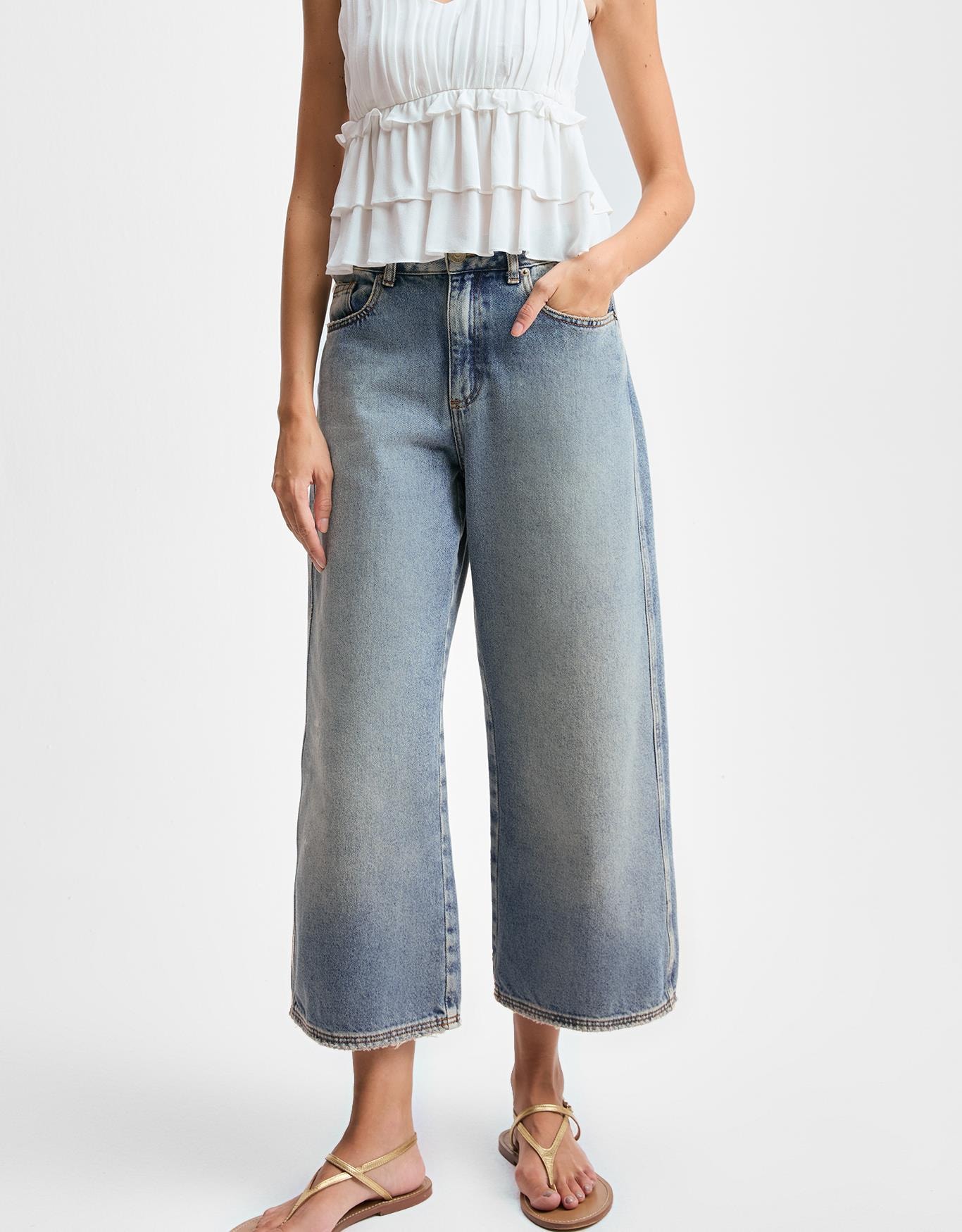 Calça Jeans Pantacourt