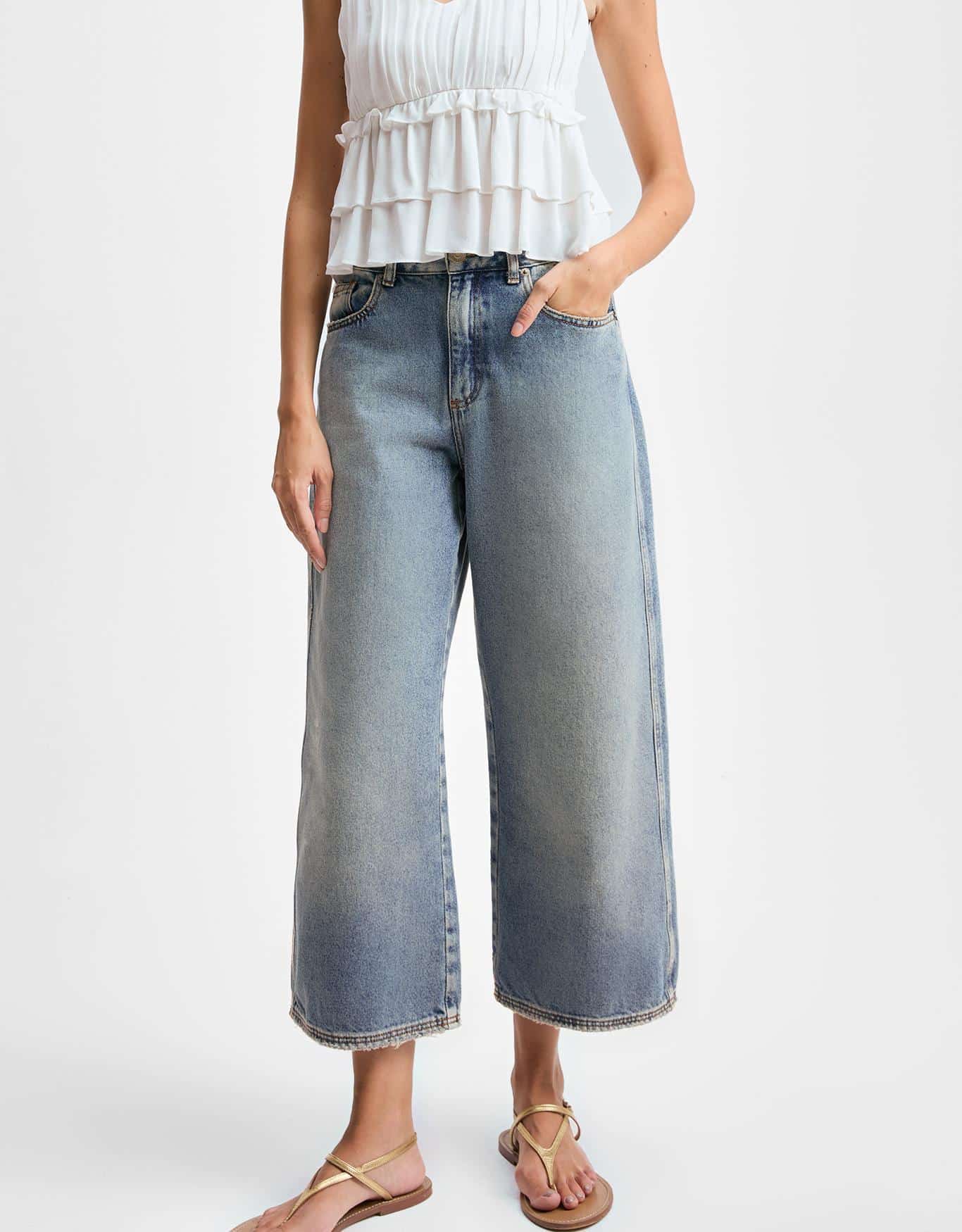 Calça Jeans Pantacourt