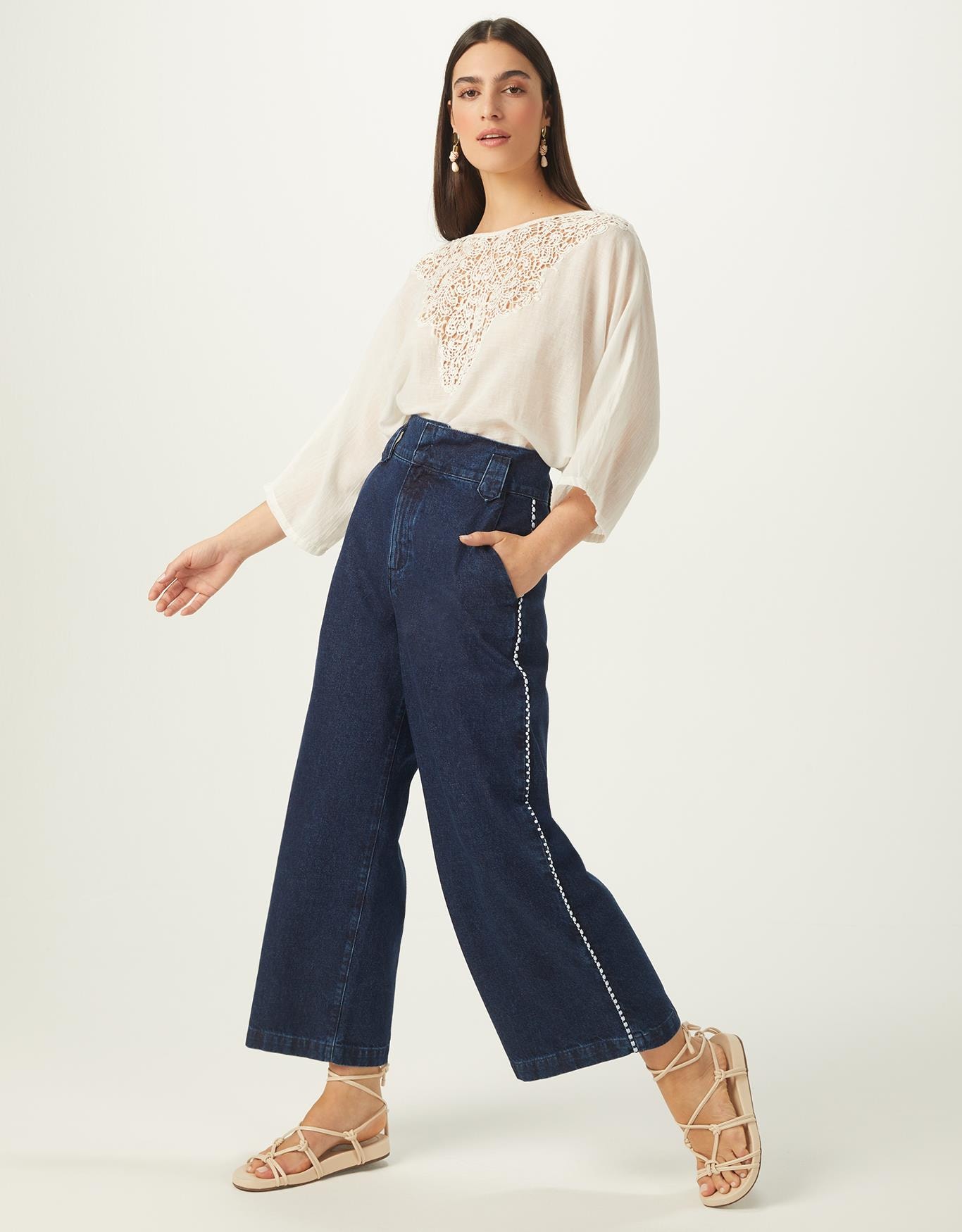 image_cfb74d9d-292e-4d54-ba7b-524cefb3c0be