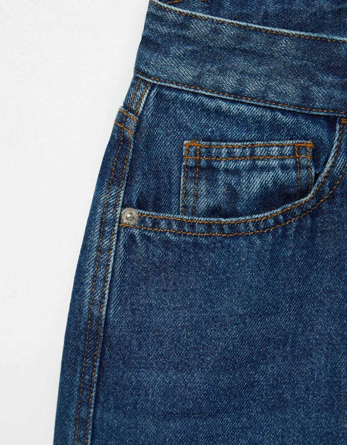 image_04b976b4-3b9b-4844-abd3-6805528c698e