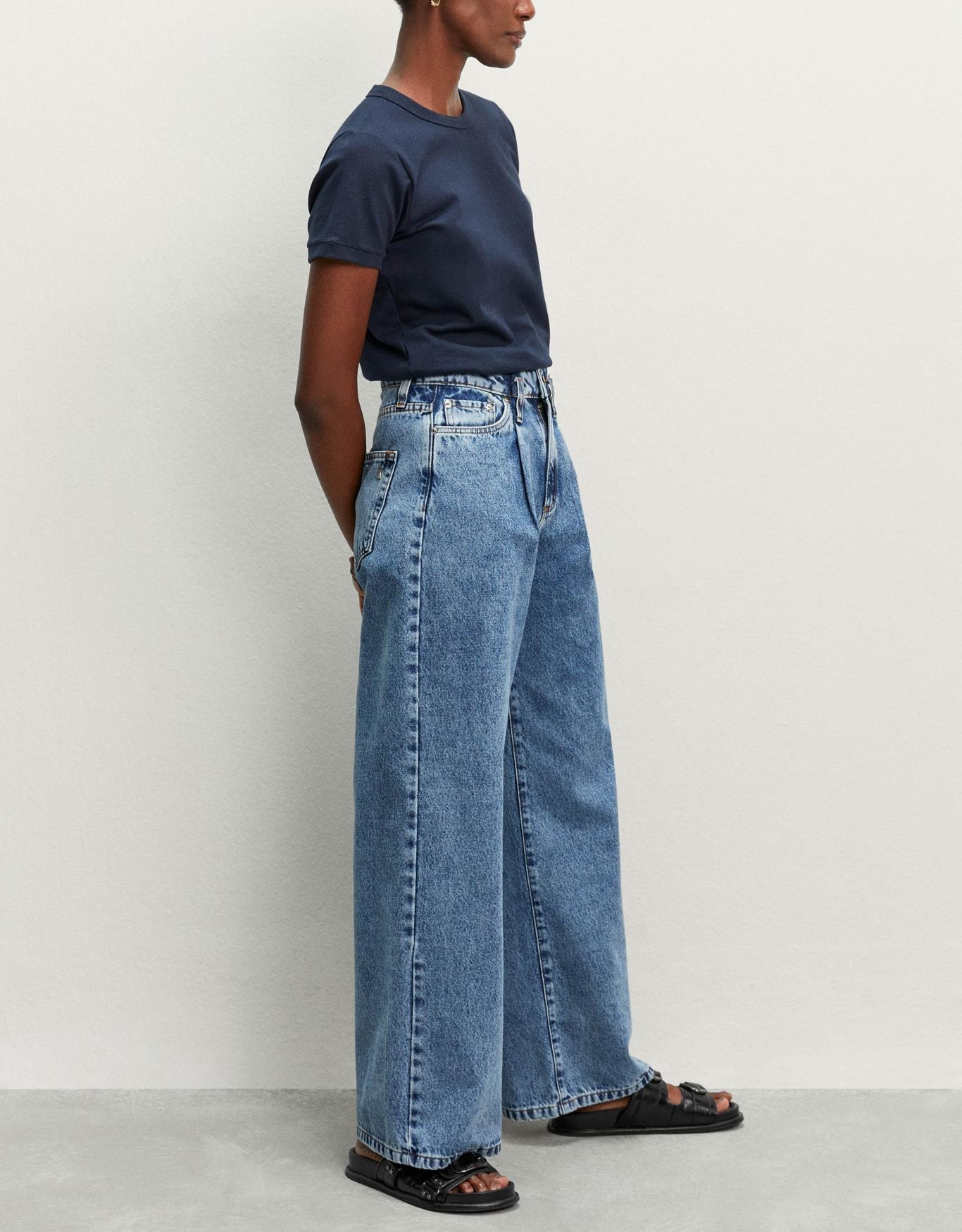 image_beb8bb31-d579-4f09-9861-55f10c5feddd